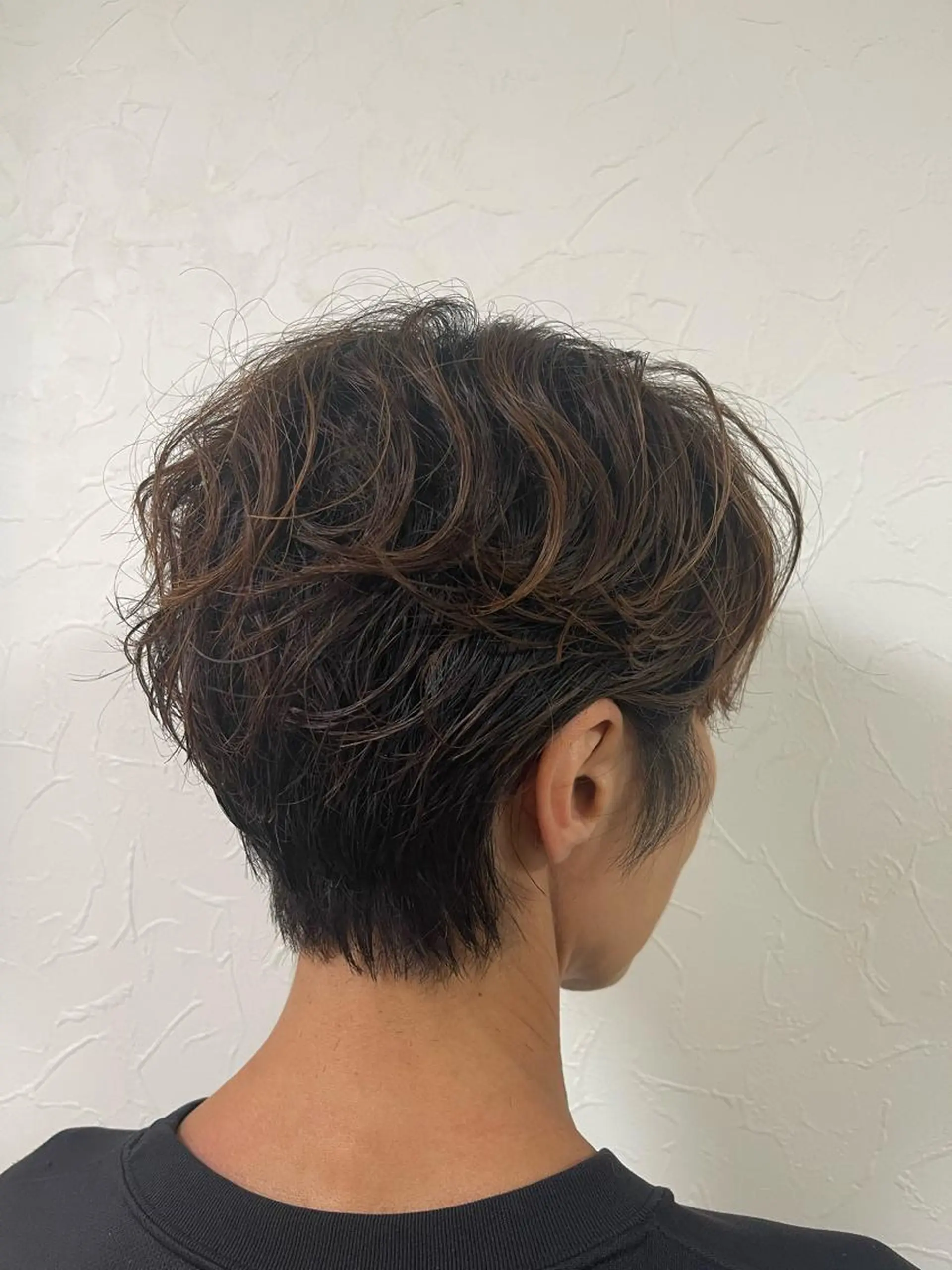 ショート パーマ ヘアアレンジ カット パーマ 鶴﨑 美優亜のヘアスタイル