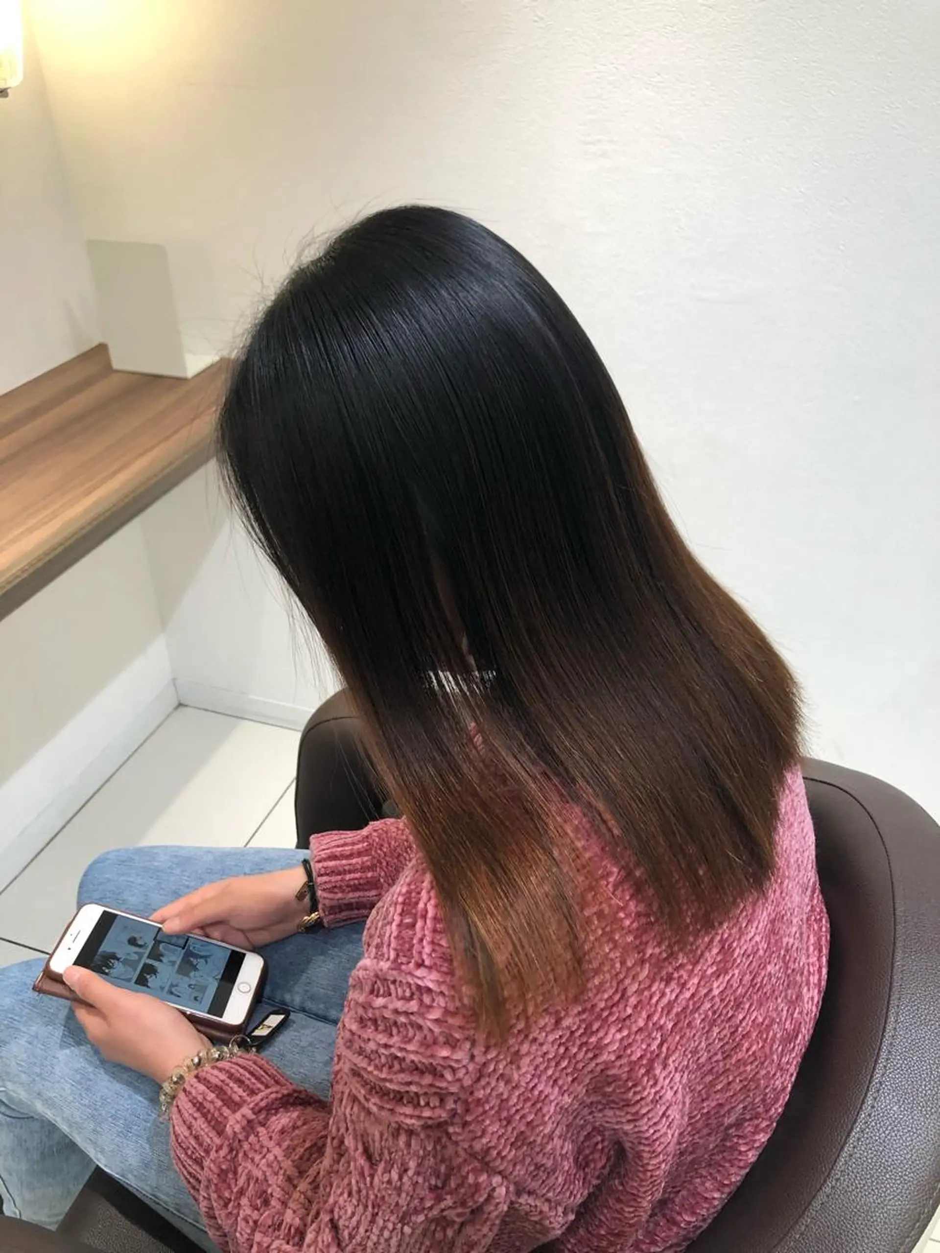 ミディアム 縮毛矯正/髪質改善 予約はリクエストからのヘアスタイル