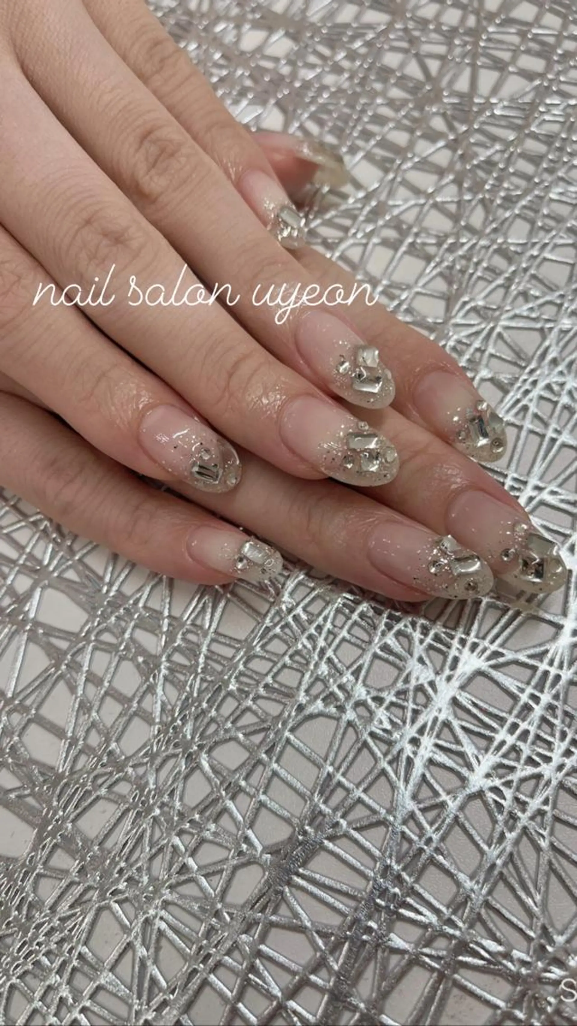 ネイル 鈴木 愛のネイルデザイン