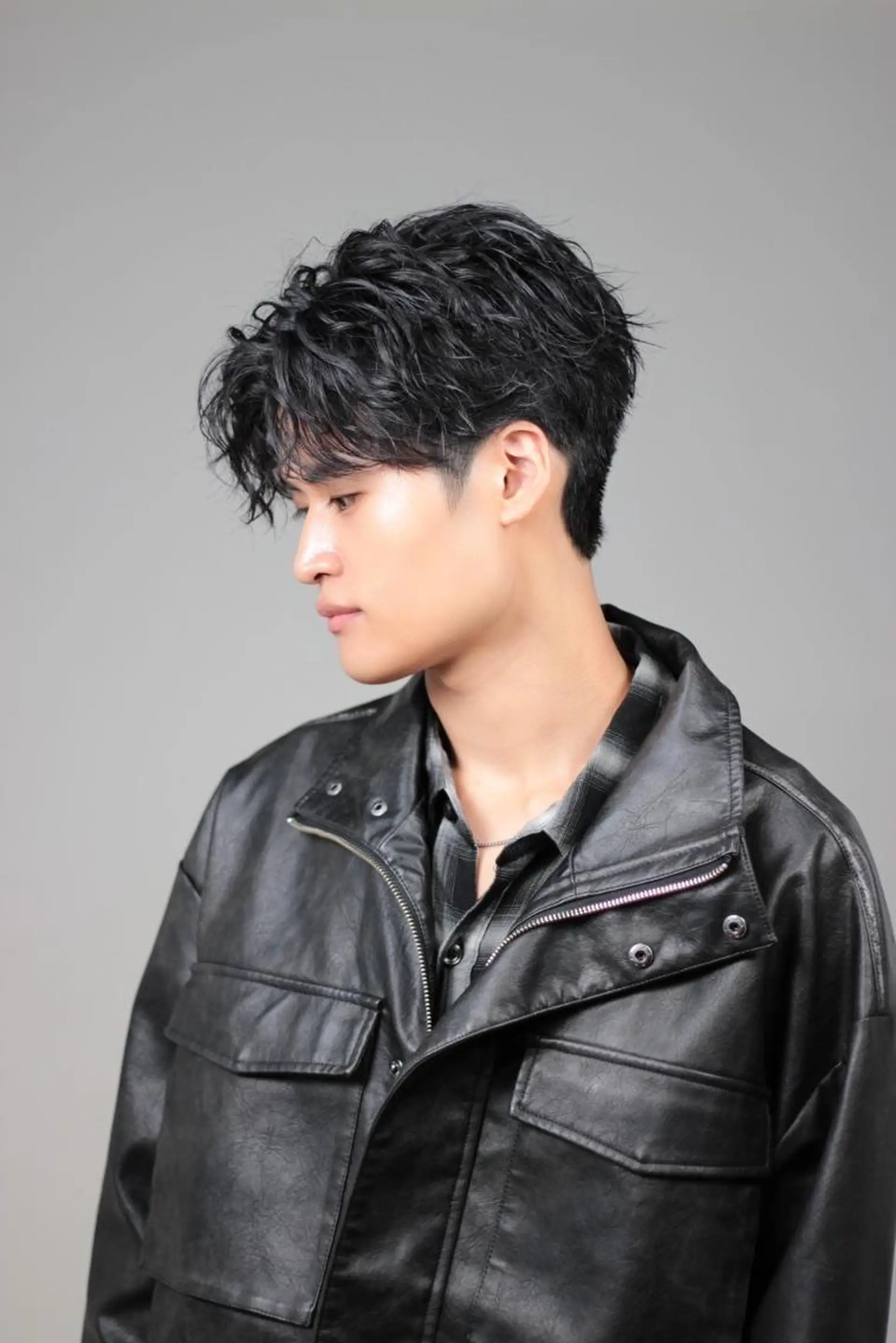 メンズ 🔥大人の色気パーマ メンズヘア特化🔥のヘアスタイル