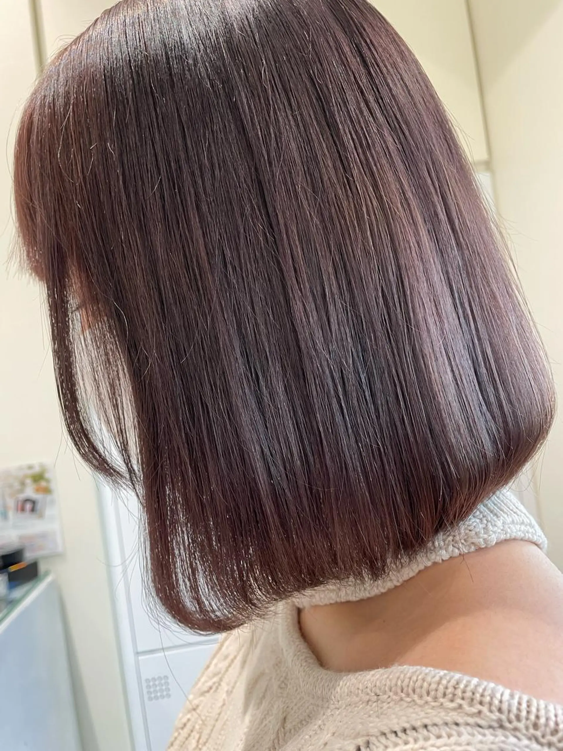 ミディアム カラー ブリーチ ブラウンカラー ピンクカラー ピンクブラウン ボブ/インナーカラー /眉毛/Miyuのヘアスタイル