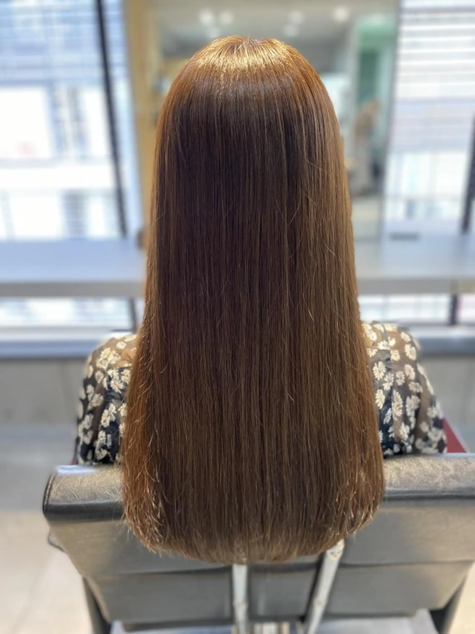 セミロング newi WASHIOのヘアスタイル