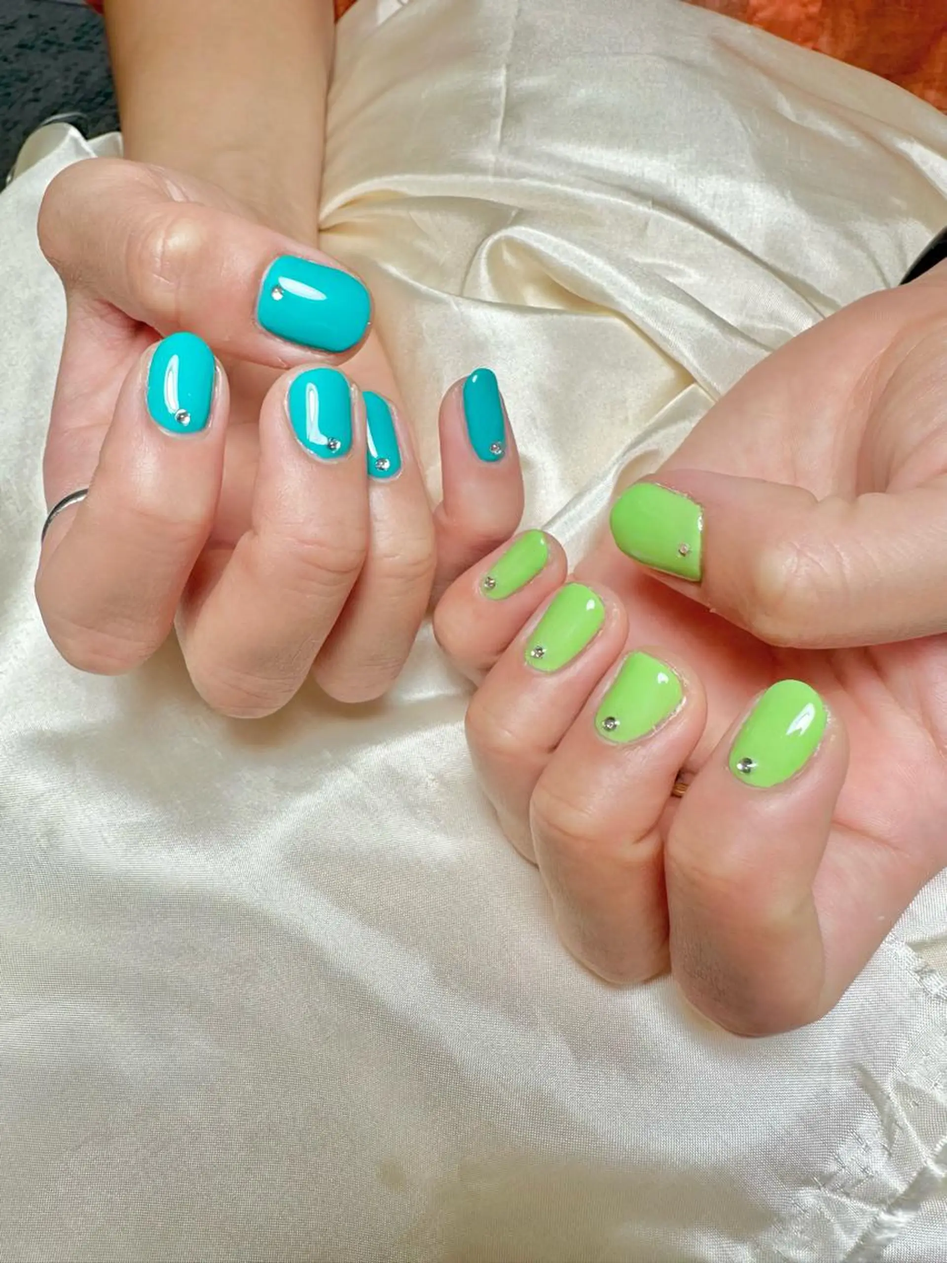 ネイル マルサンカクシカク所属・○△□ 守口市のネイルデザイン