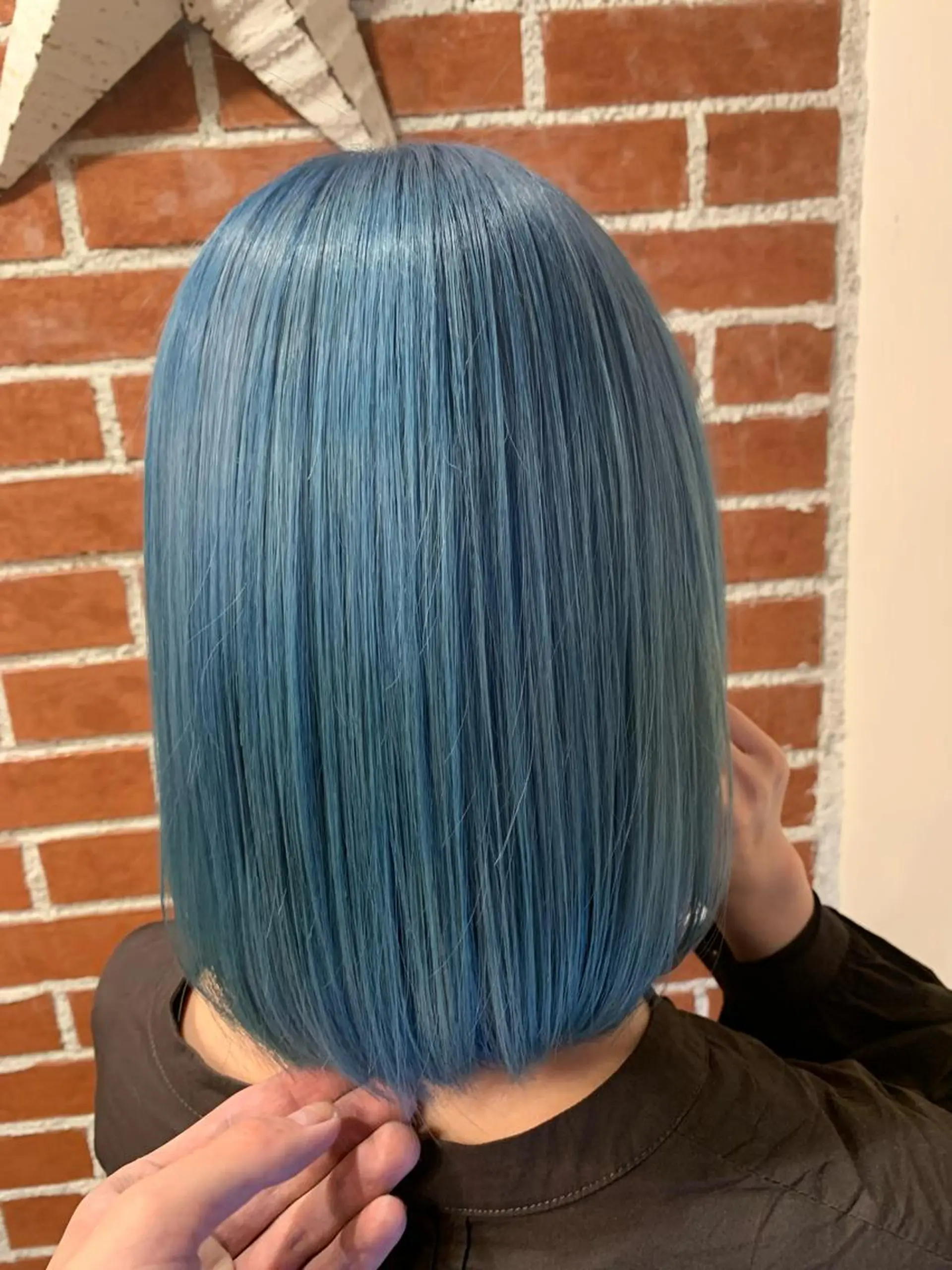 ミディアム カラー ヘアアレンジ ベージュカラー ブリーチ ブルーカラー ケアブリーチ カシス ✨🧸チバ ダイスケ🧸✨のヘアスタイル