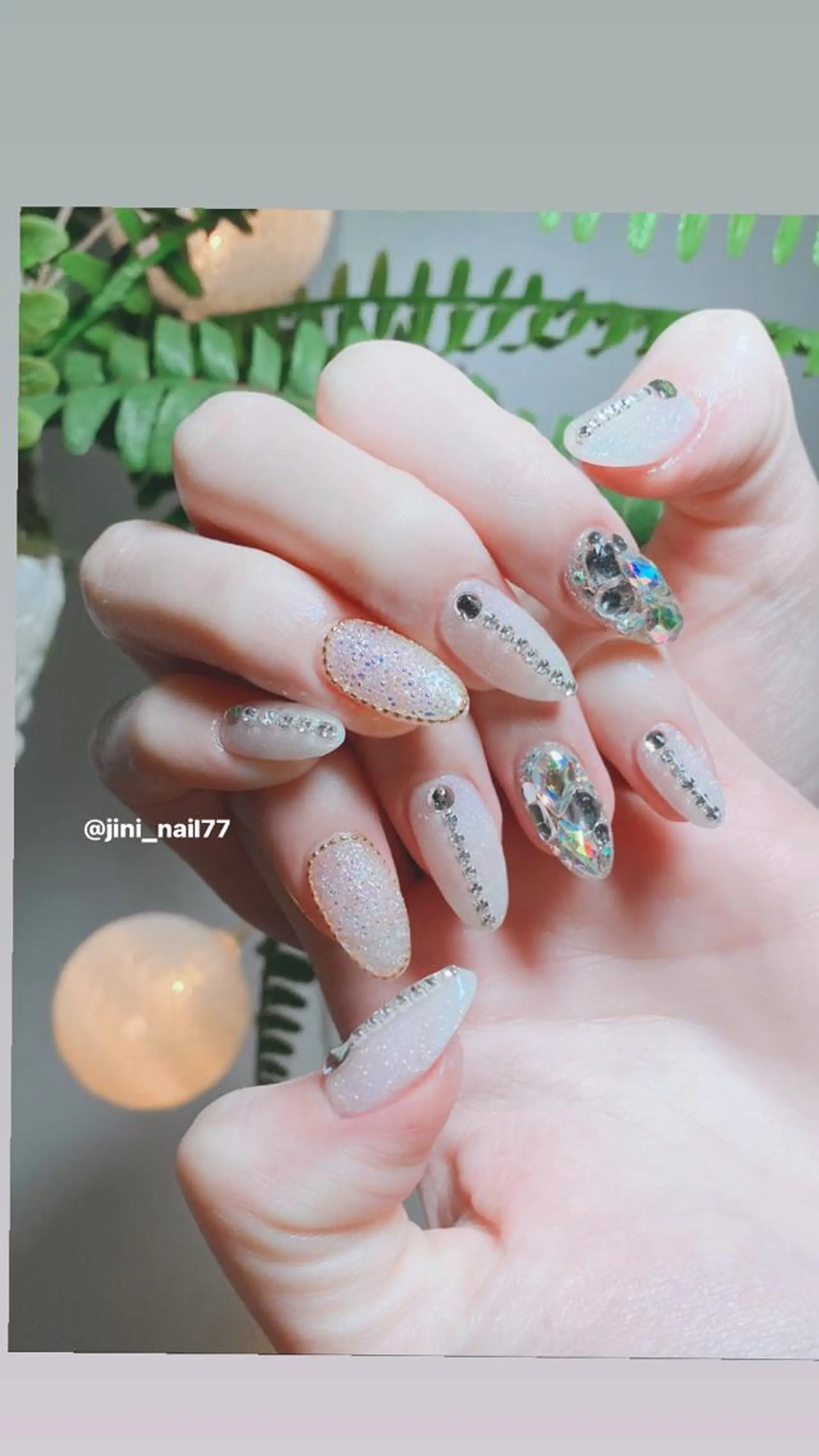 ネイル JINI NAIL所属・ジニ ネイルのネイルデザイン