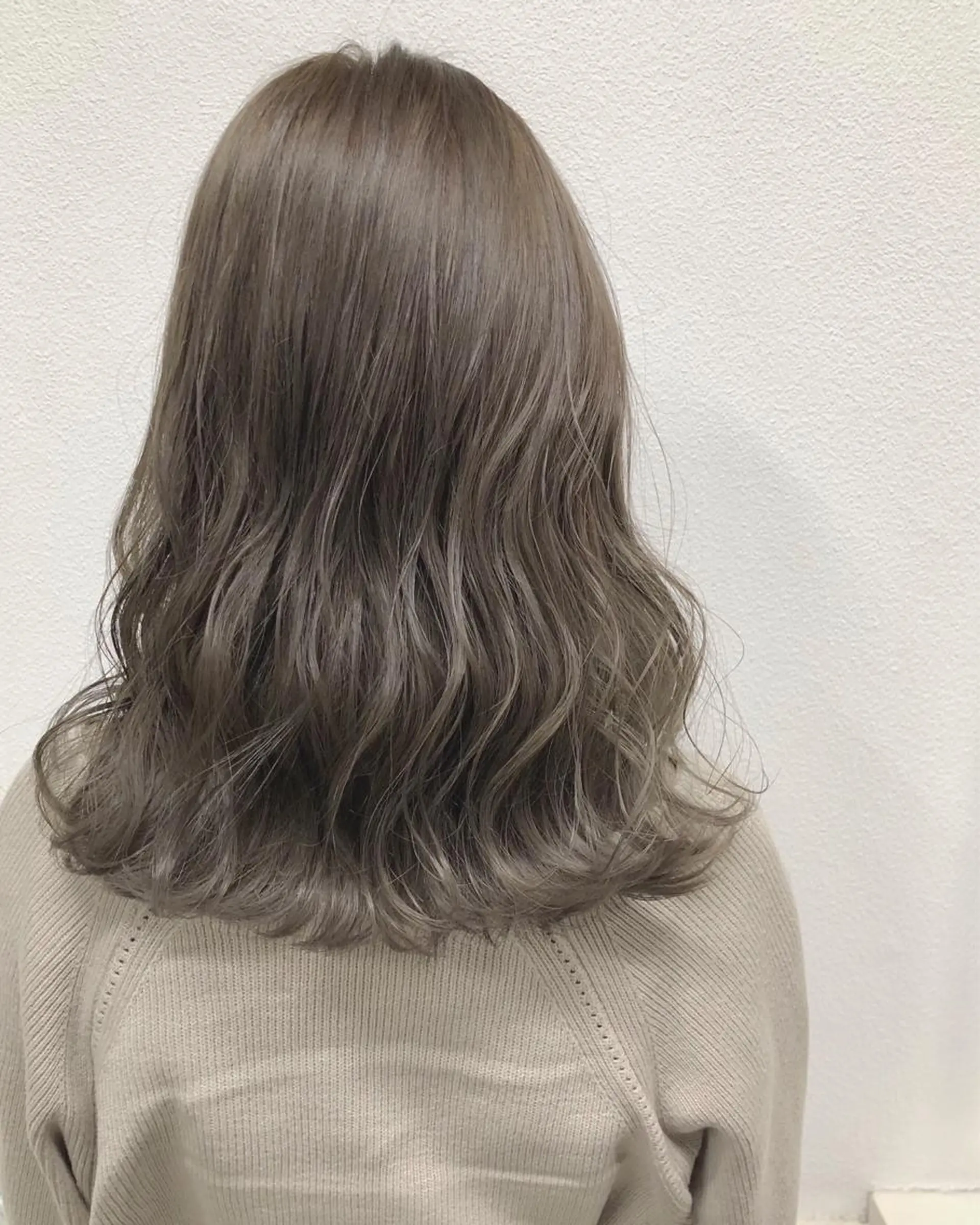 ミディアム カラー ヘアアレンジ グレージュ ミルクティーグレージュ カット ヘアカラー トリートメント GiseL天神カラー 髪質改善/ブリーチのヘアスタイル