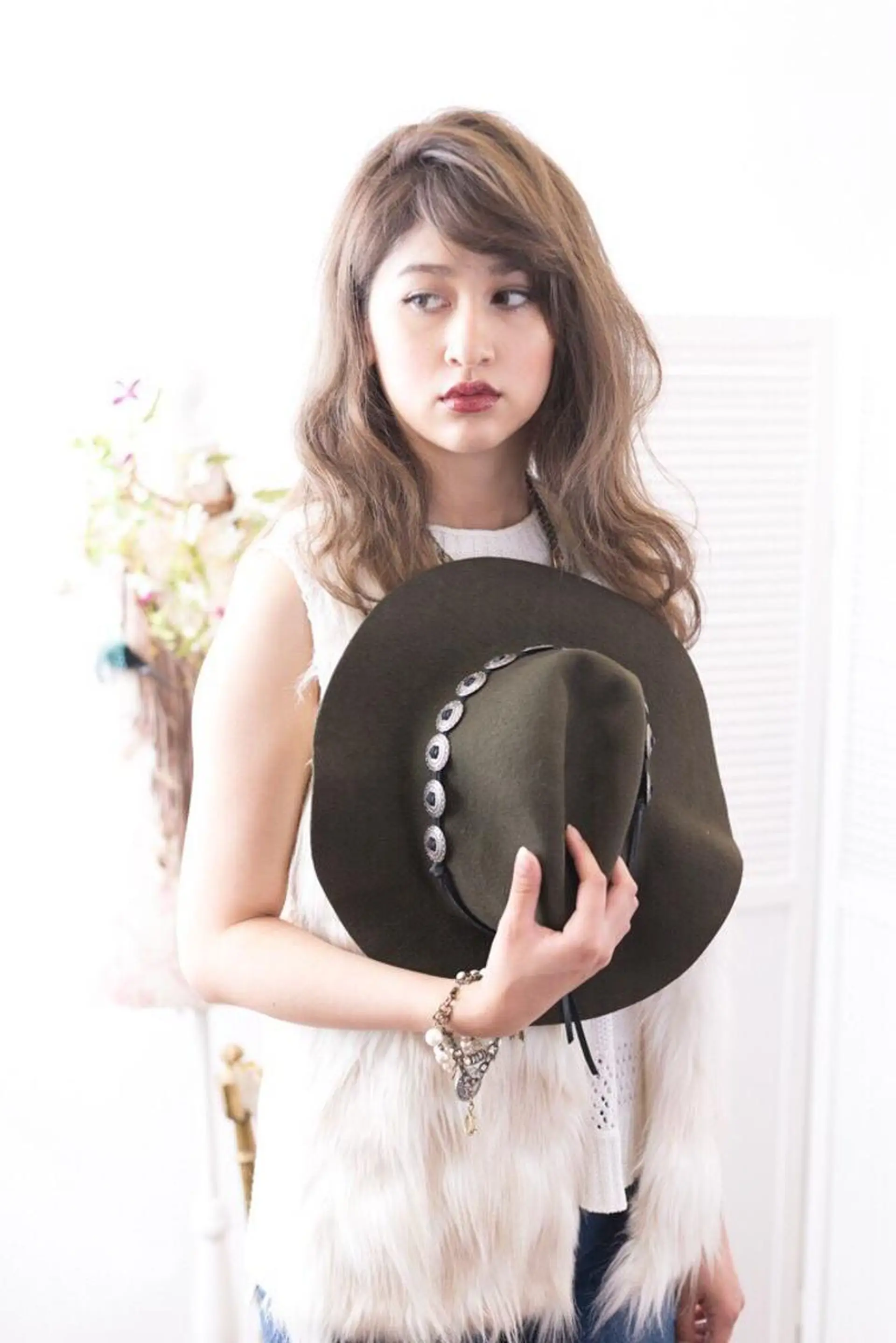 セミロング カラー パーマ ヘアアレンジ メンズ キッズ ネイル マツエク・マツパ アティリー 西梅田のヘアスタイル