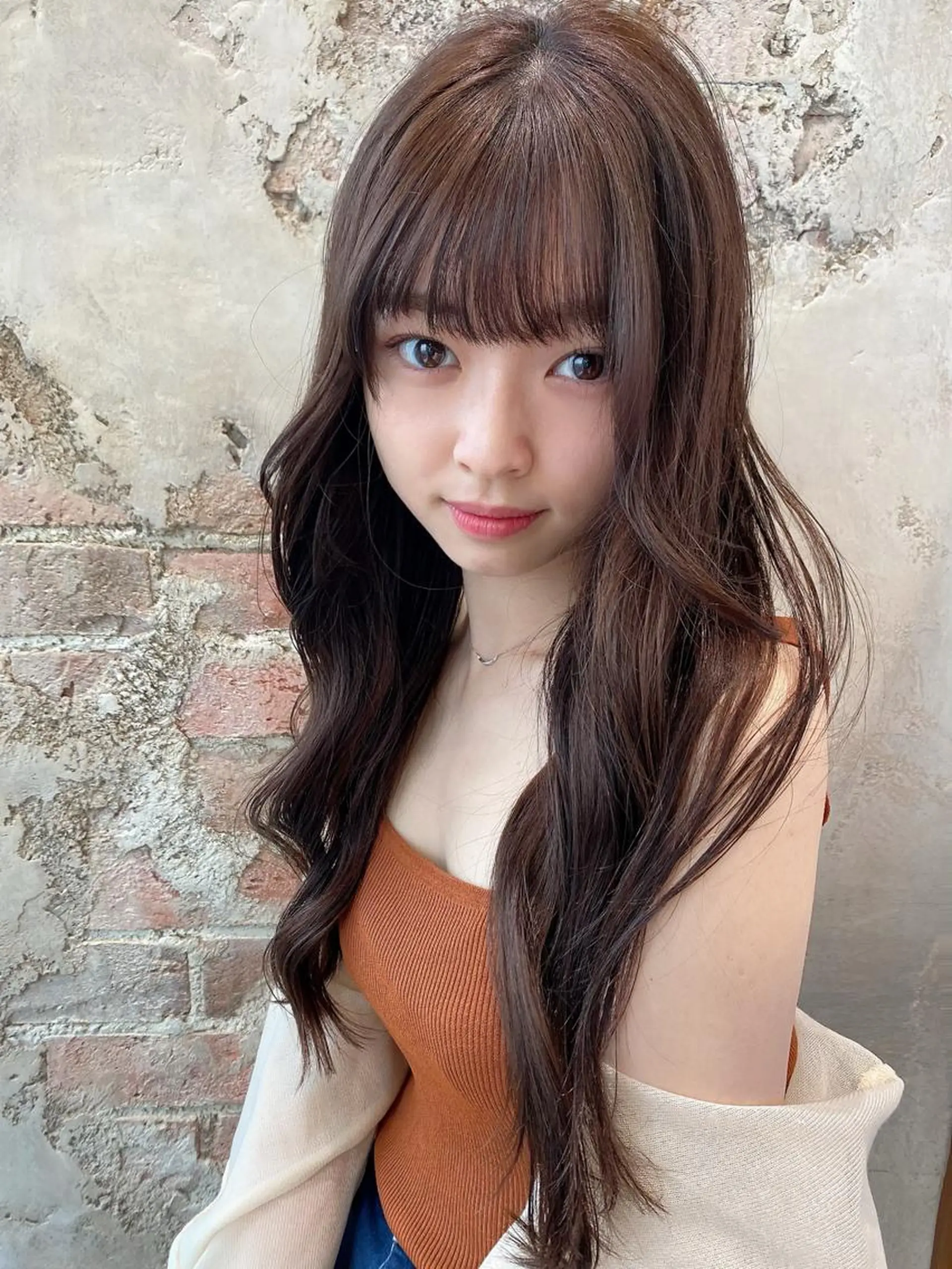 ロング カラー ブラウンカラー ショコラブラウン 顔周りカット ロング 顔周り/くびれヘア 韓国ヘア💕風間るなのヘアスタイル
