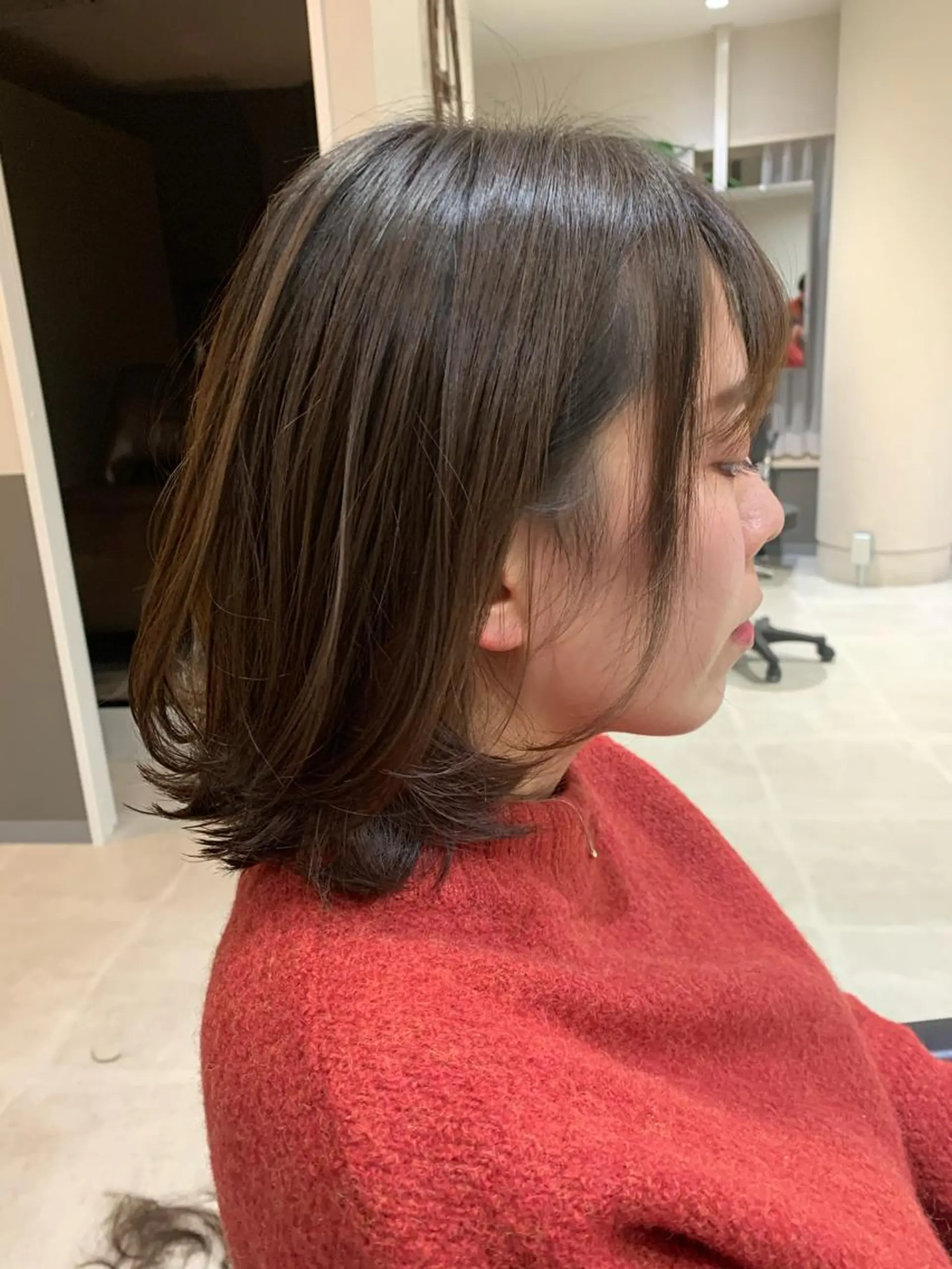 ミディアム ボブ レイヤーカット モデルさん募集中IT byALBUM八王子のヘアスタイル