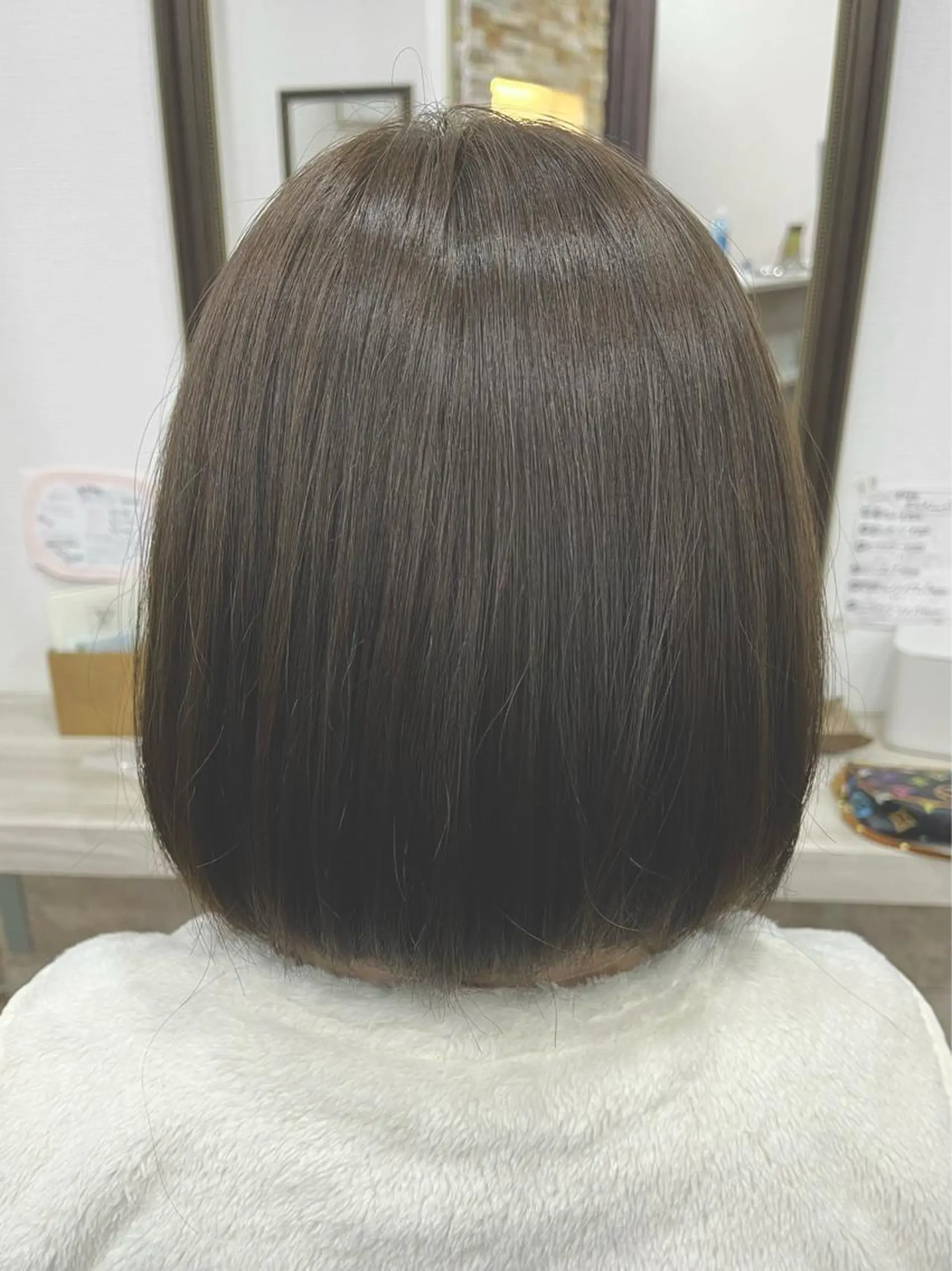 カラー 薮内 香保里のヘアスタイル