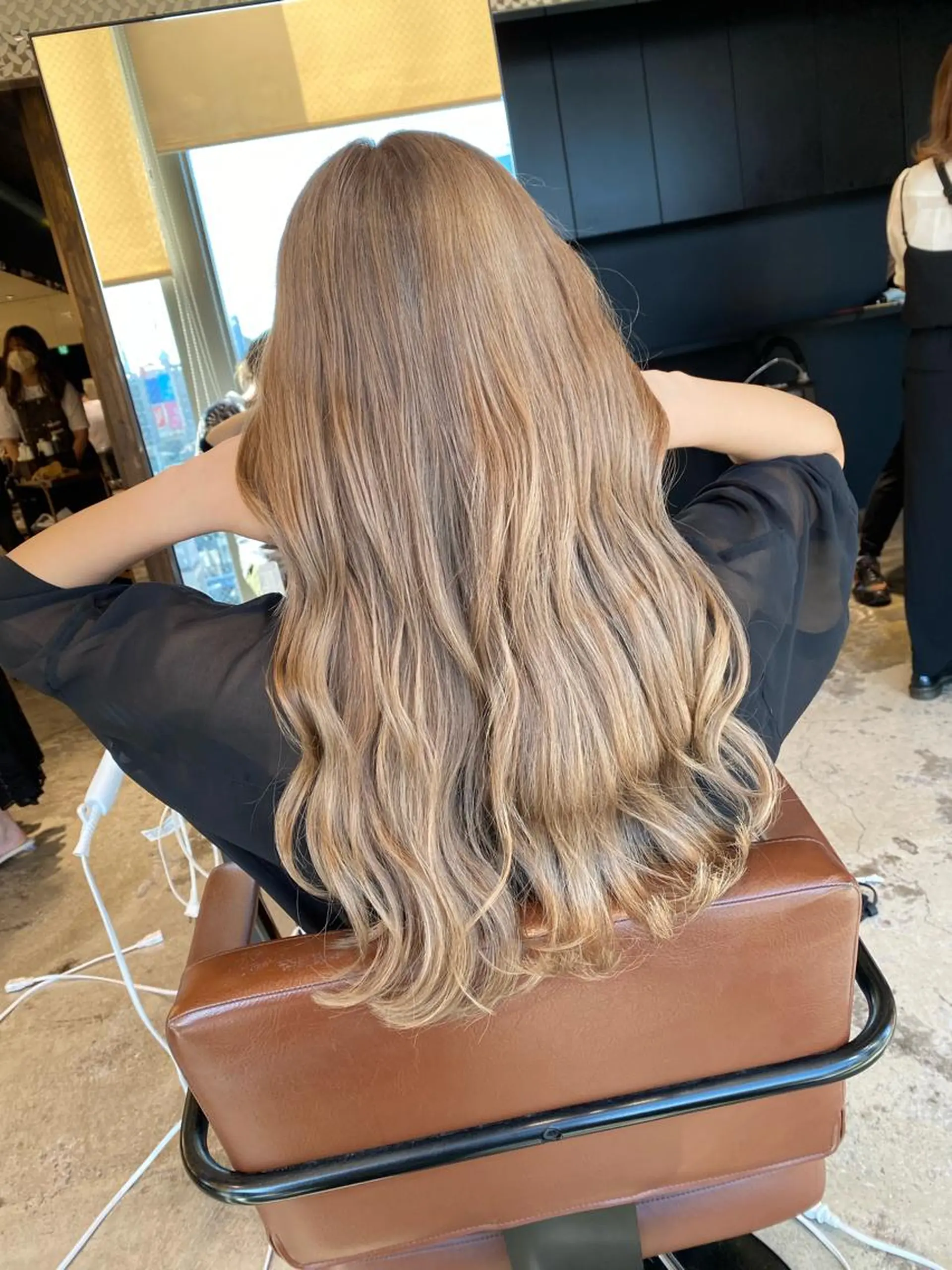 カラー 顔まわりの神様✨ 透明感カラー藤嶋秀幸のヘアスタイル