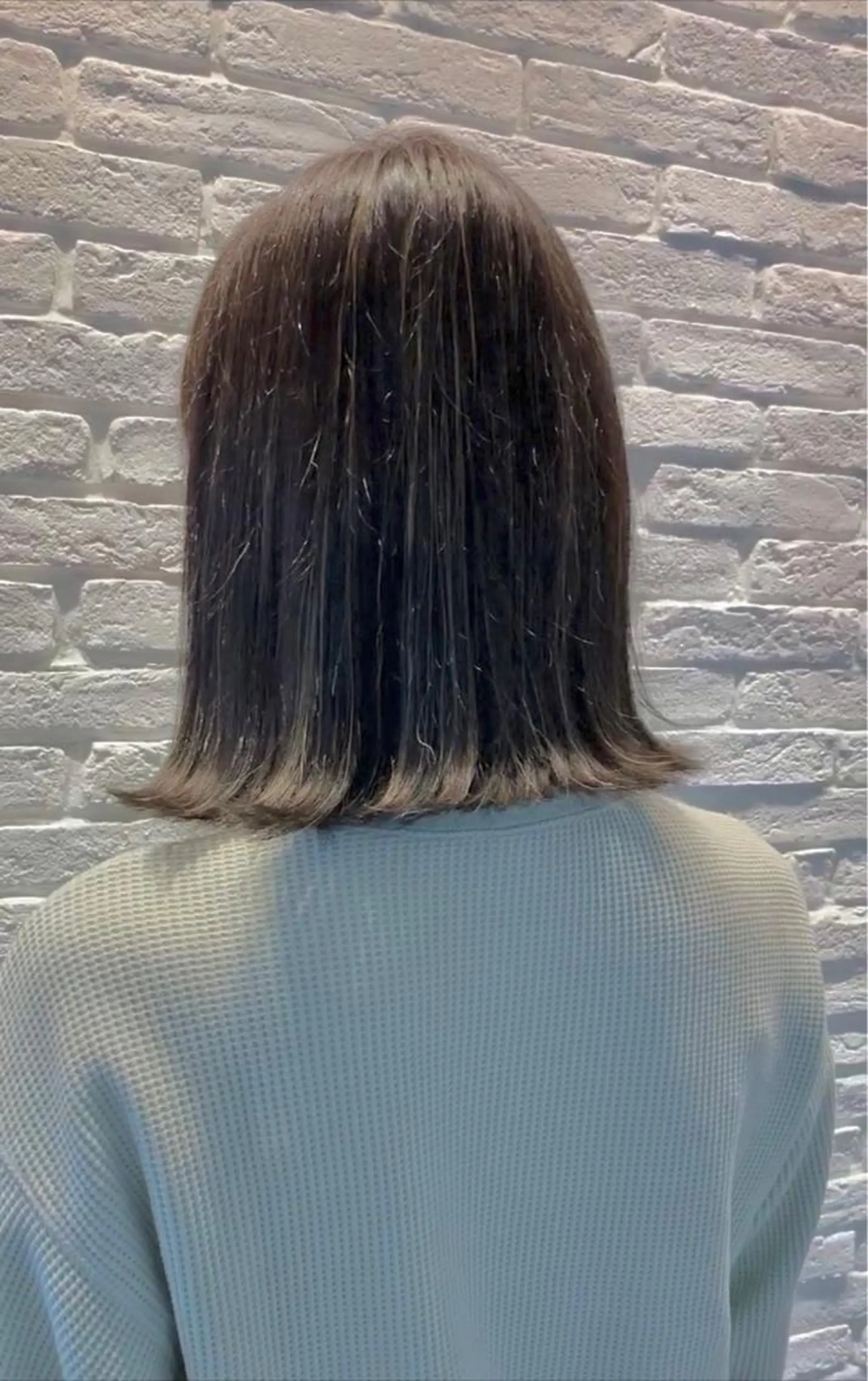 ミディアム 切りっぱなしボブ ボブ ハイライト 松村 総のヘアスタイル