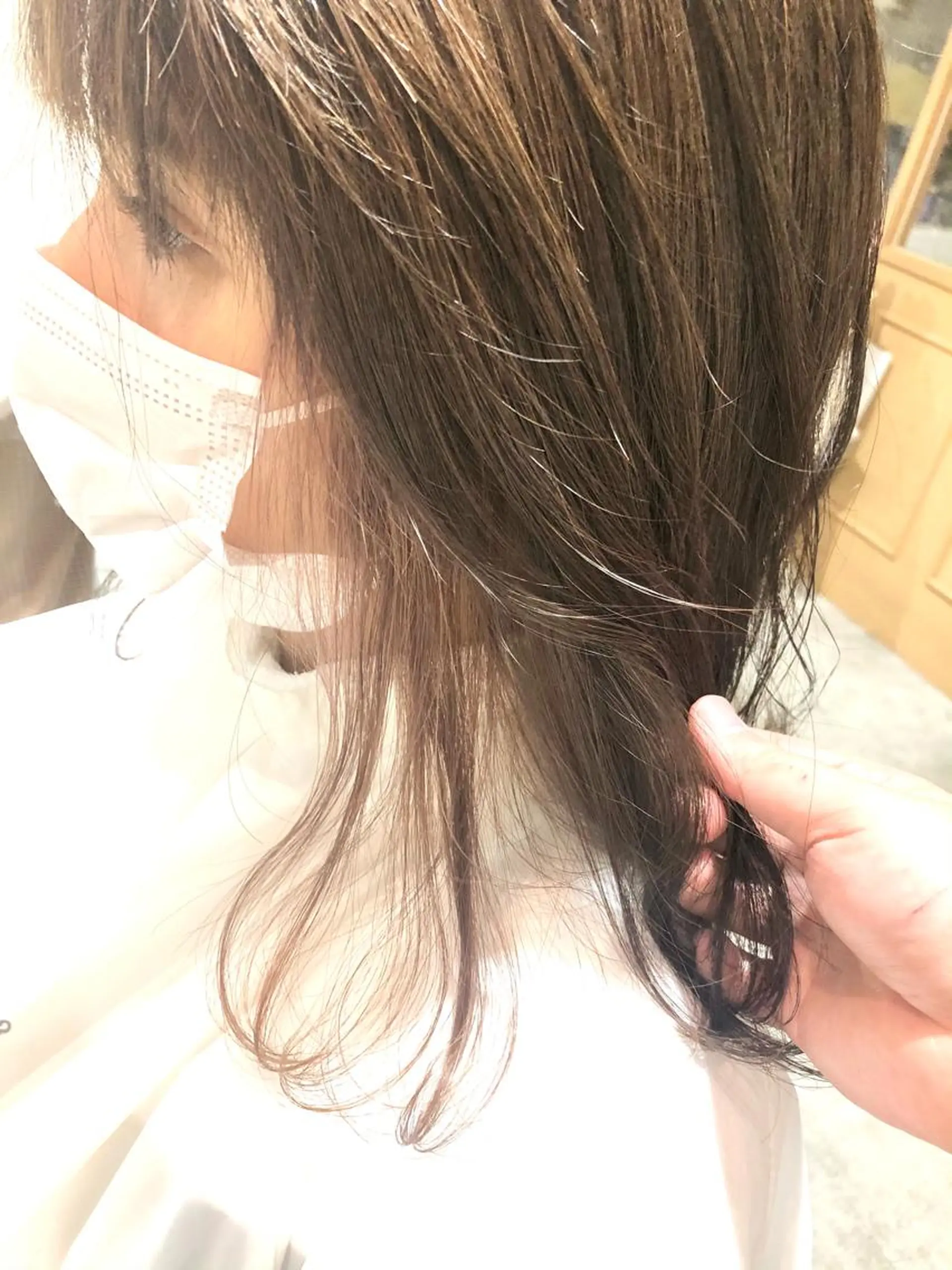 ミディアム 田辺 黎花のヘアスタイル