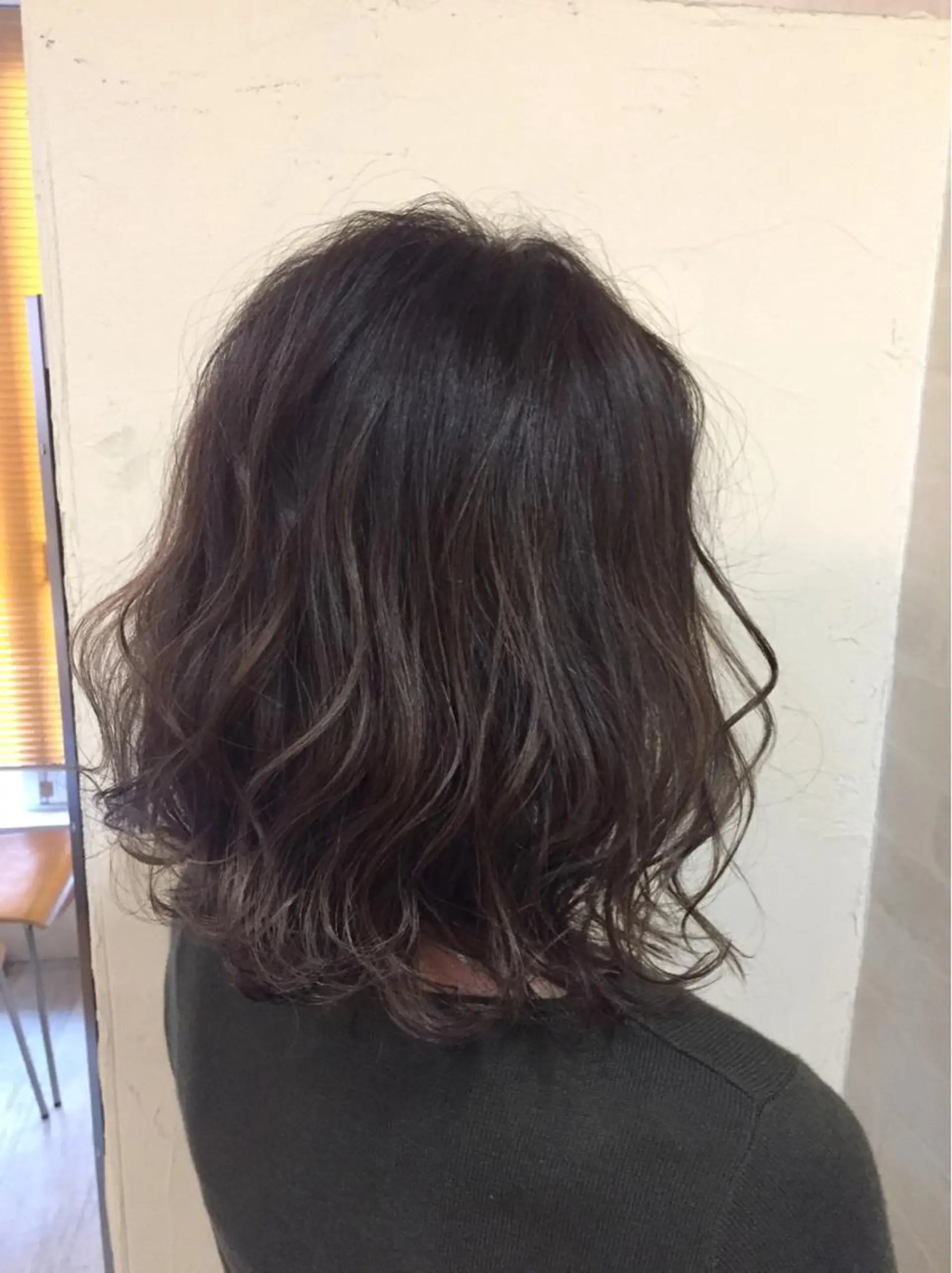 ショート カラー 韓国レイヤー外国人風 透明感カラー髪質改善のヘアスタイル