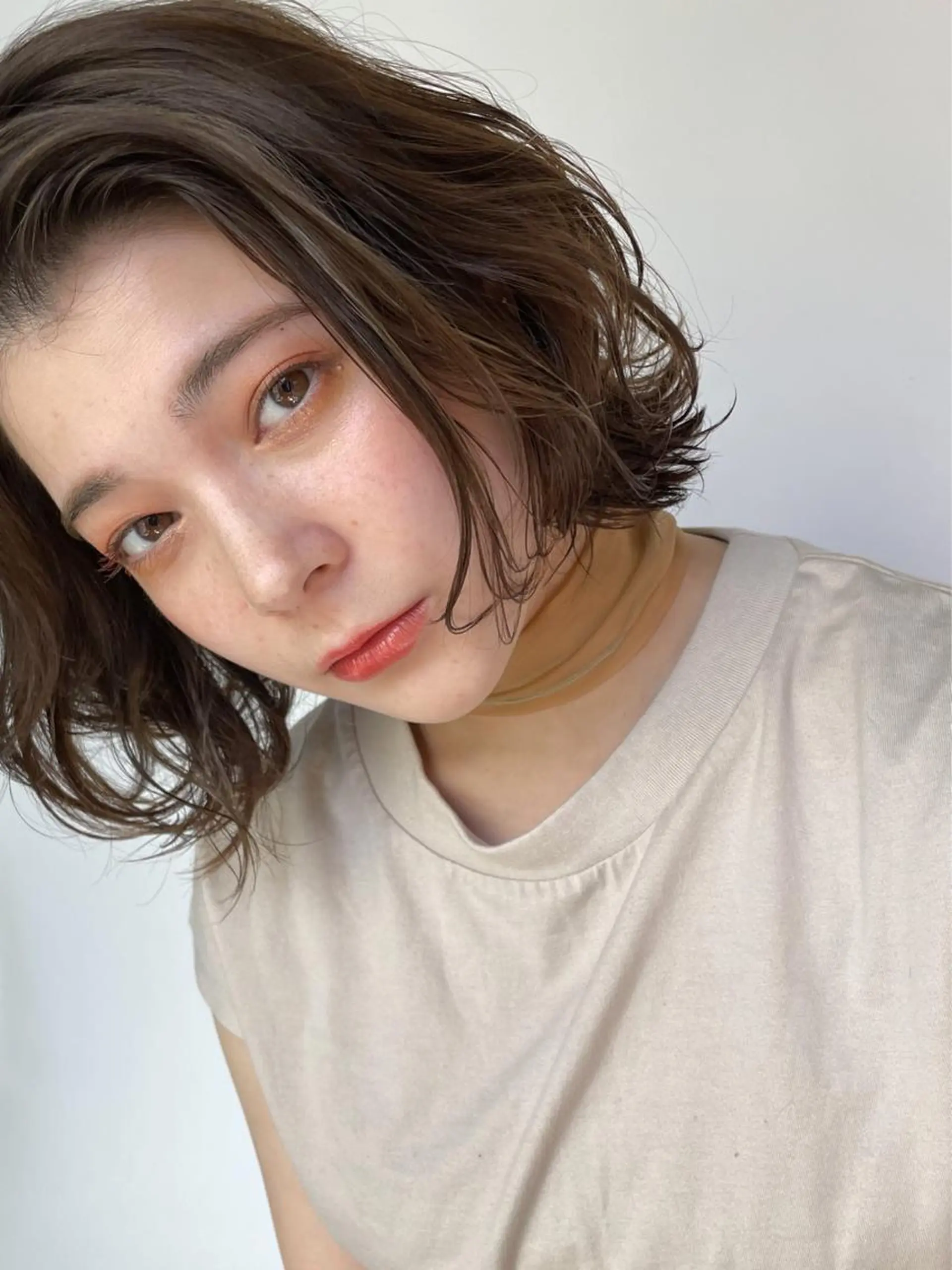 ミディアム パーマ ミディアムパーマ ボブ くせ毛 ハイライト ウルフカット 銀座No.1髪質改善 縮毛矯正/本木のヘアスタイル