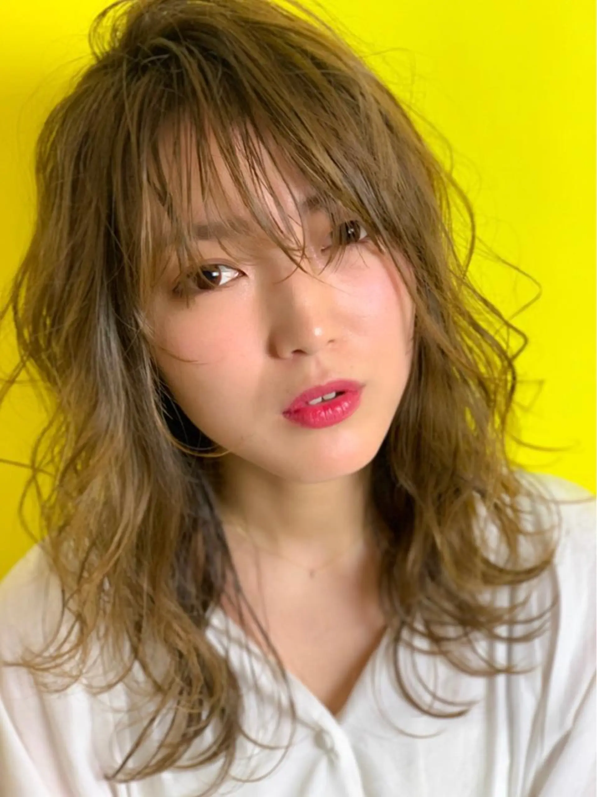 ミディアム カラー パーマ 篠塚 純のヘアスタイル