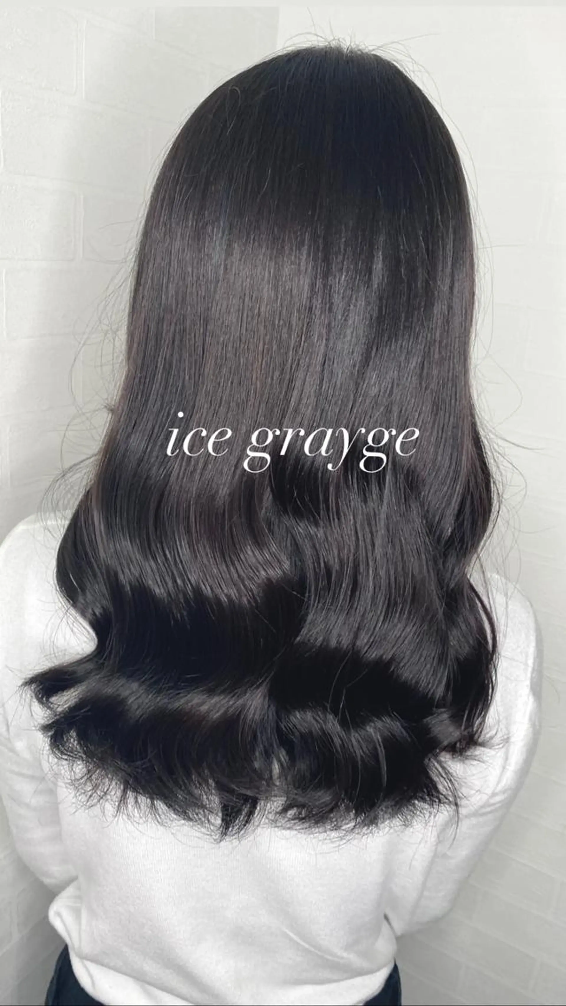 セミロング カラー ブリーチカラー特化 U-topia小島のヘアスタイル