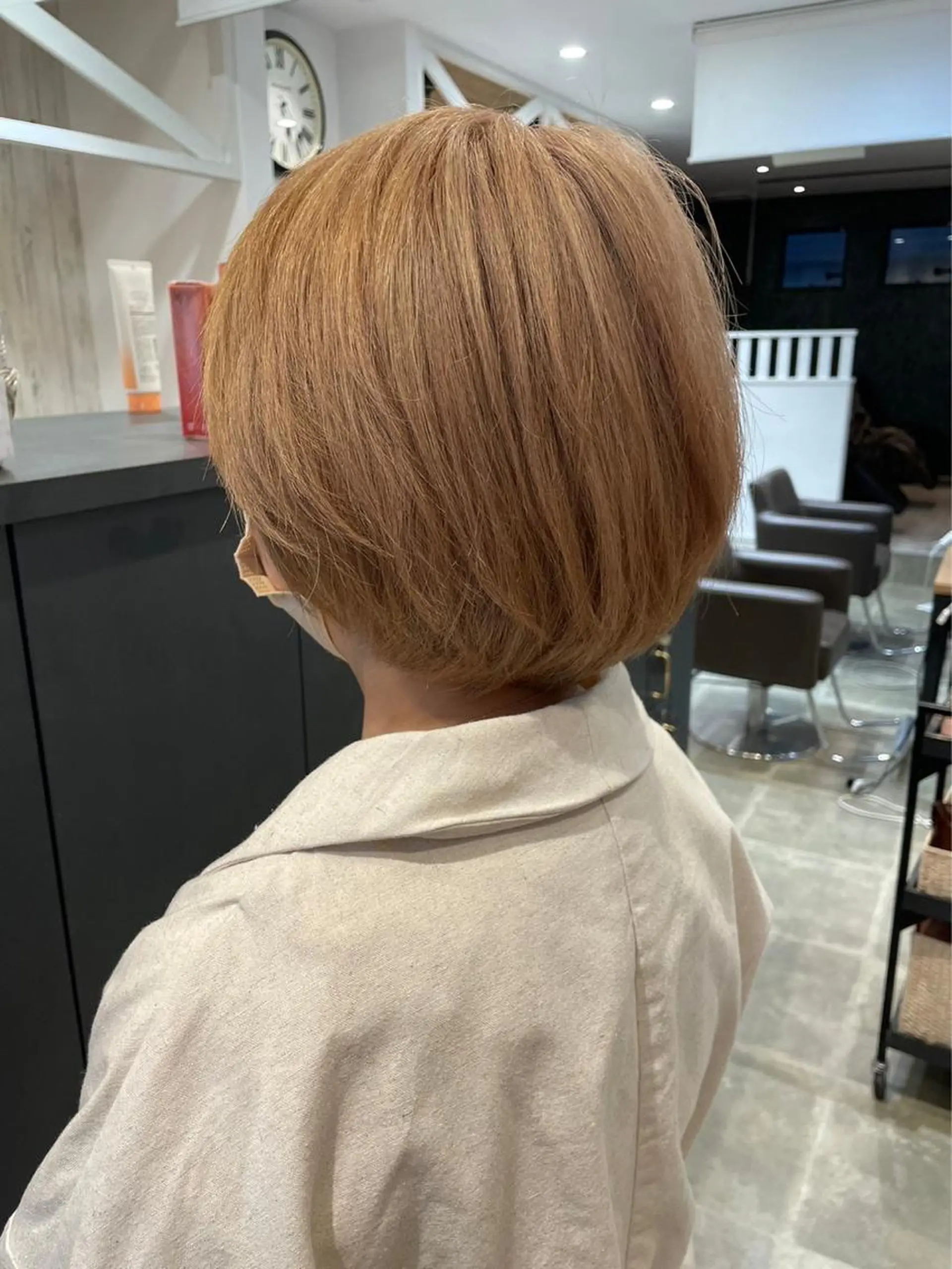 ショート カラー 鈴村 大介のヘアスタイル
