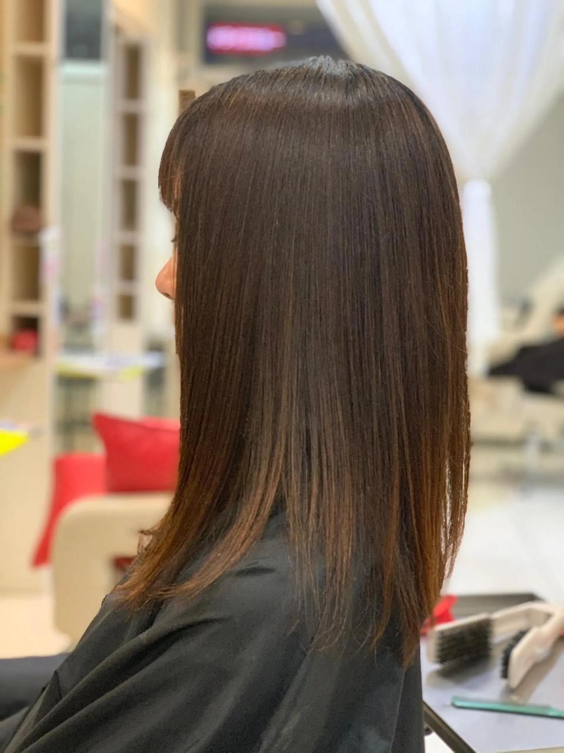 ミディアム 山中 亮司のヘアスタイル