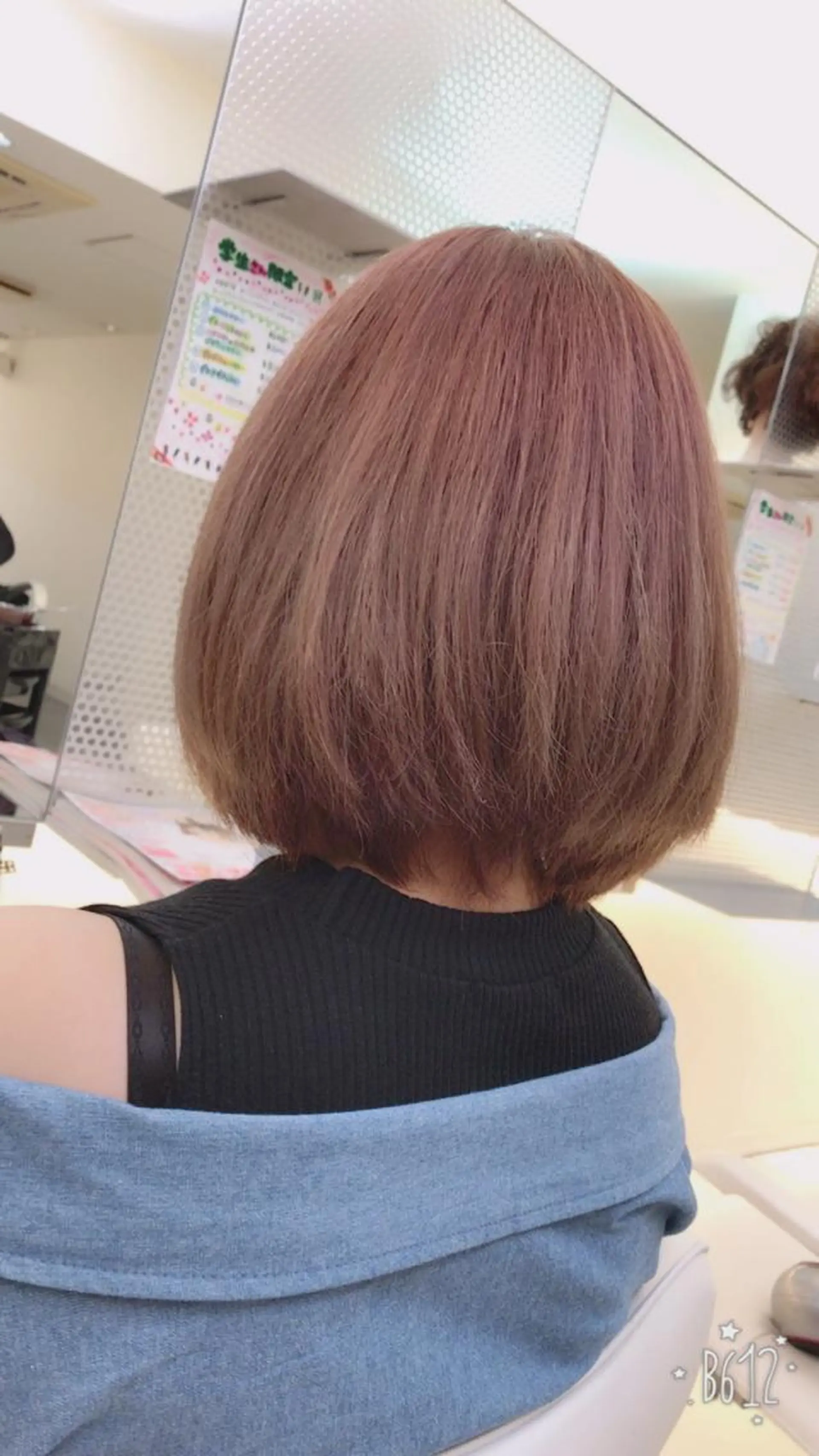 ショート カラー ベージュカラー ブリーチ ピンクカラー ピンクベージュ 相武台ショート特化 💐川崎希💐のヘアスタイル