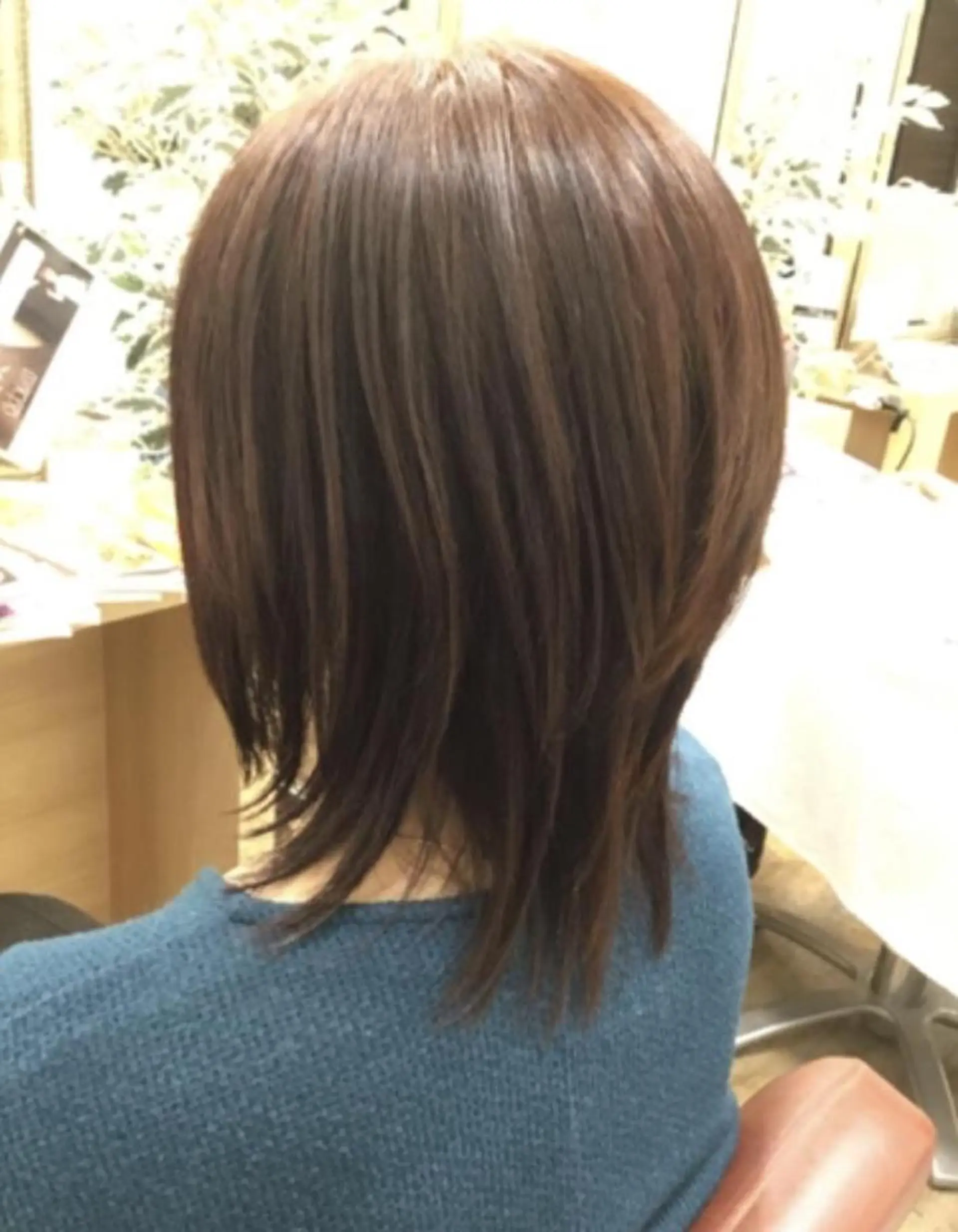 ミディアム ウルフカット eye✨ONO NOBUKOのマツエク・マツパデザイン