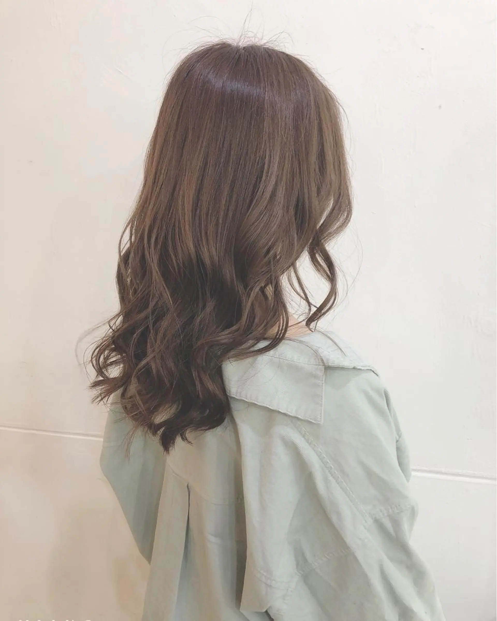 ロング カット ヘアカラー トリートメント 吉田 典弘のヘアスタイル