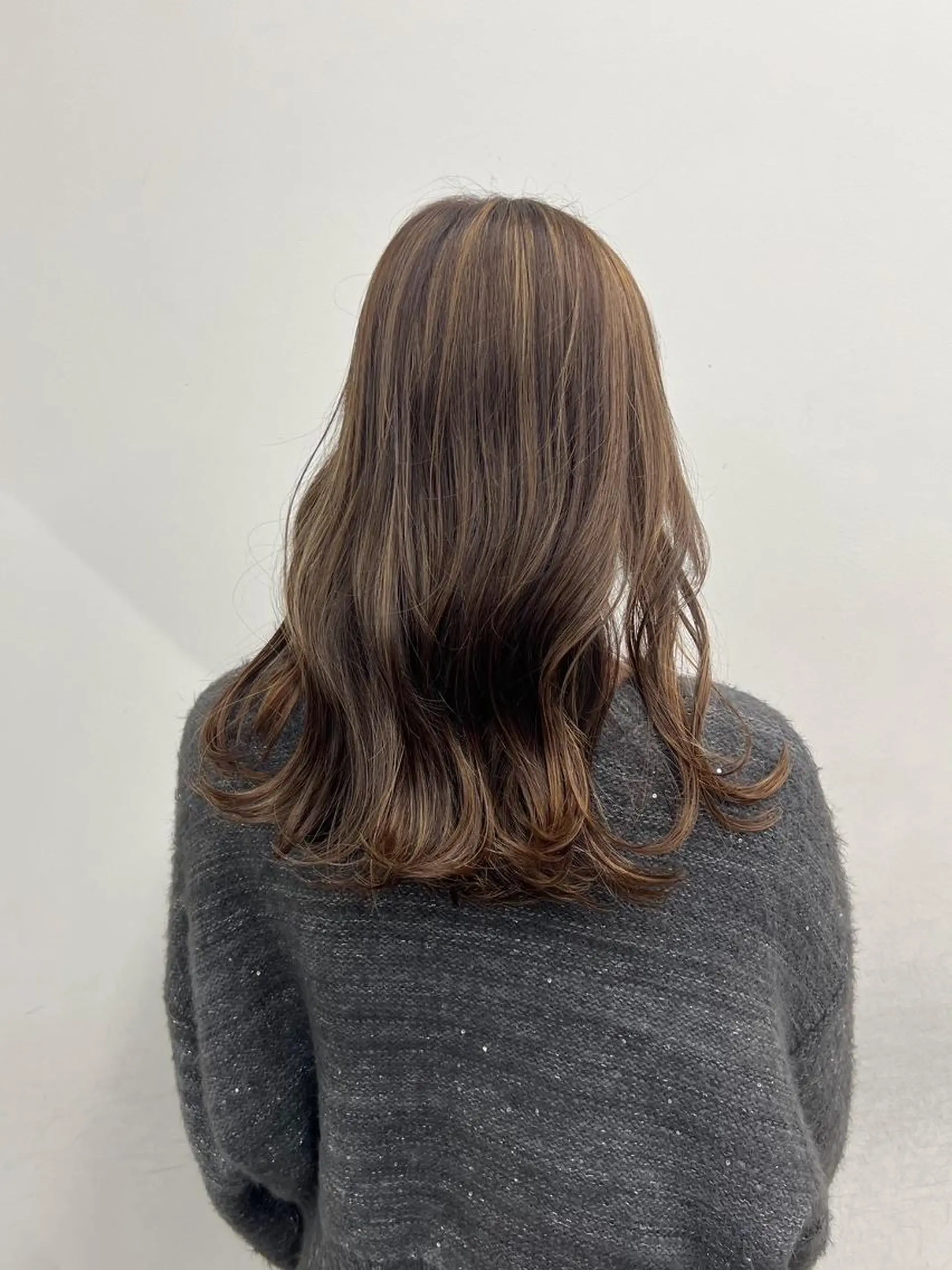 ロング カラー アディクシーカラー アッシュ ブルーカラー ダークアッシュ グレージュ 【公式】amble luxe池袋東口🩷のヘアスタイル