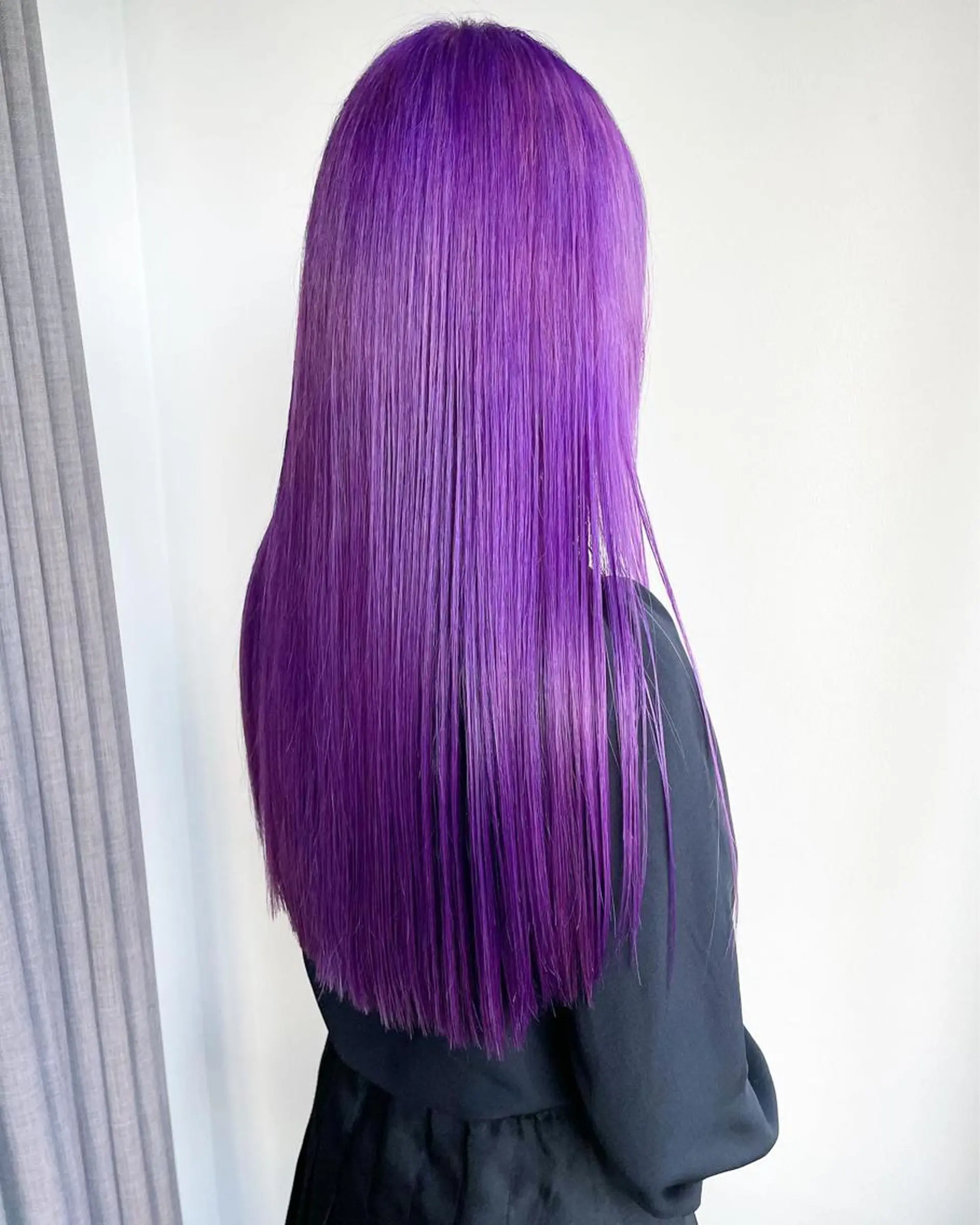 ロング カラー パープルカラー カット ヘアカラー トリートメント ハイトーン/レイヤー /ケアブリーチ石川治のヘアスタイル