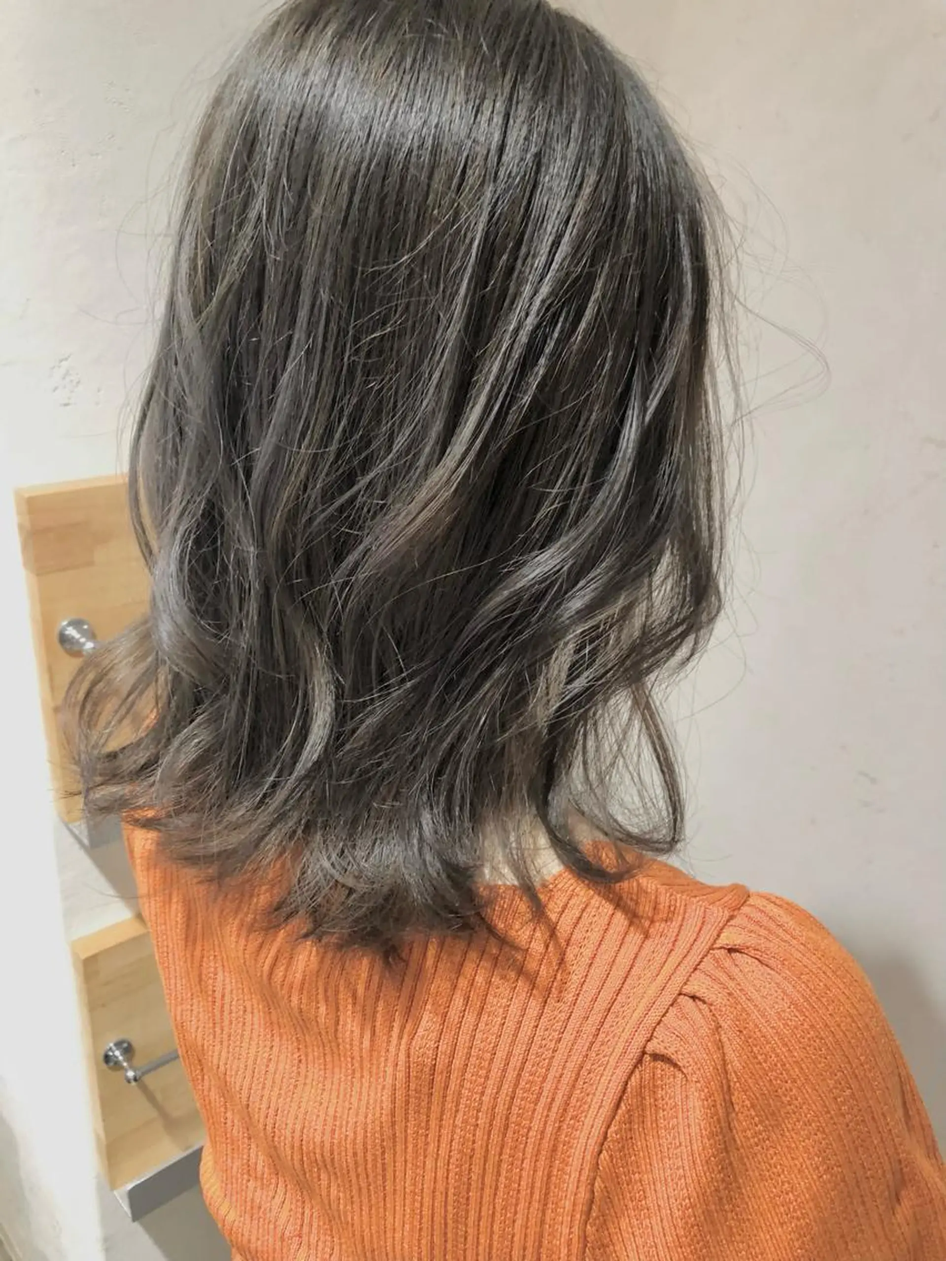 カラー アディクシーカラー グレージュ ヘアカラー トリートメント 🌈外国風ハイライト こうたろうのヘアスタイル