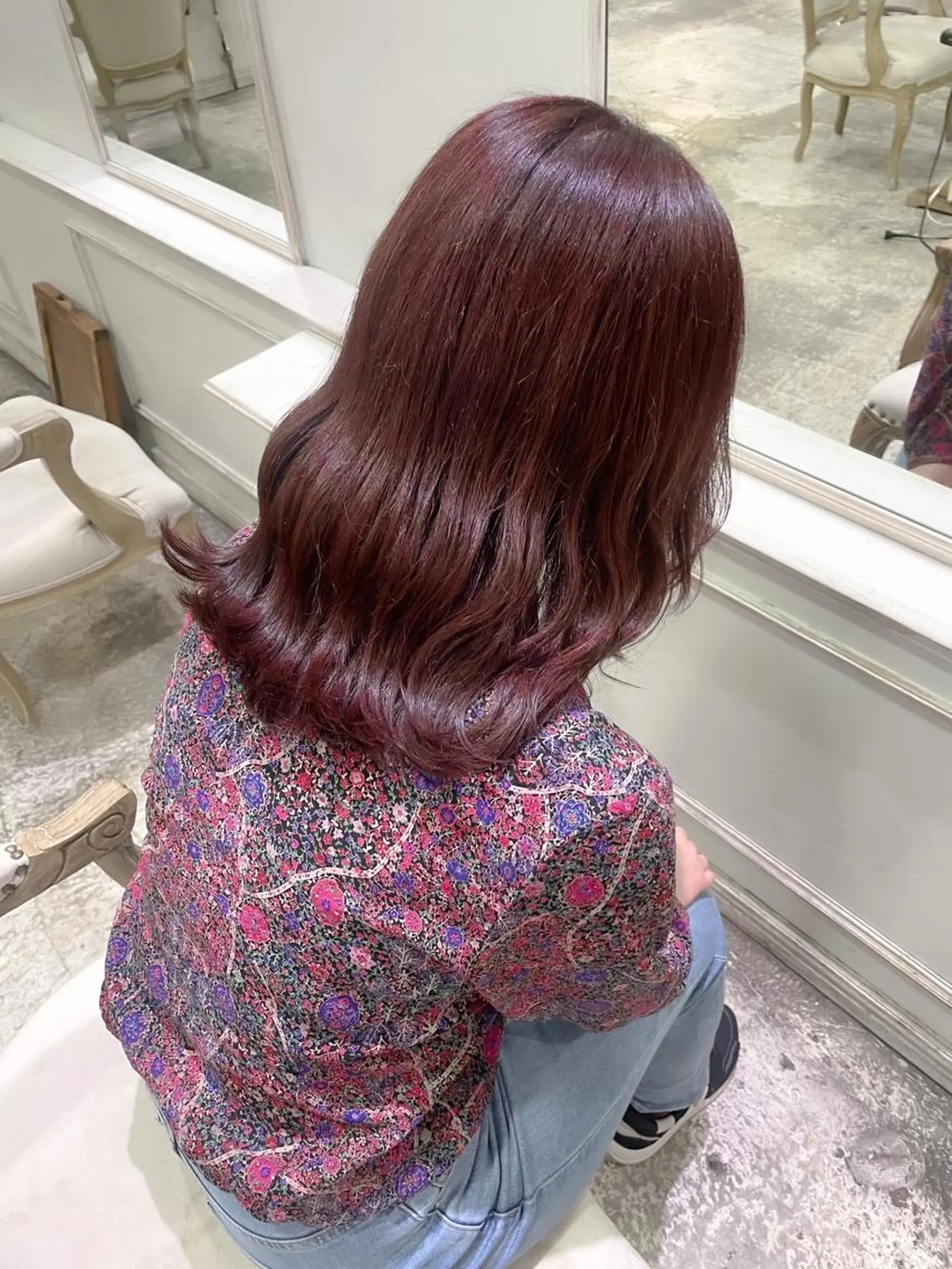 ミディアム カラー ヘアカラー トリートメント 柔らかベージュ 🤎YUKAのヘアスタイル