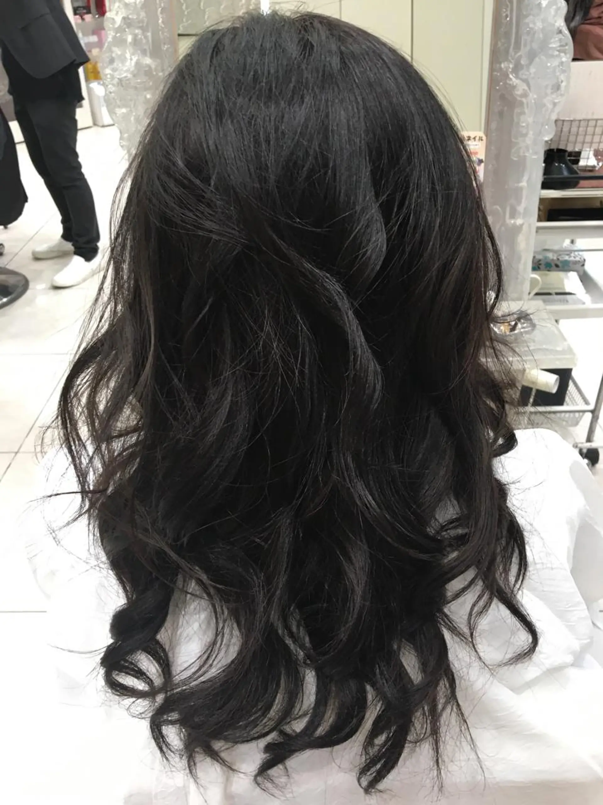 セミロング 似合う髪型が 分からない方へのヘアスタイル