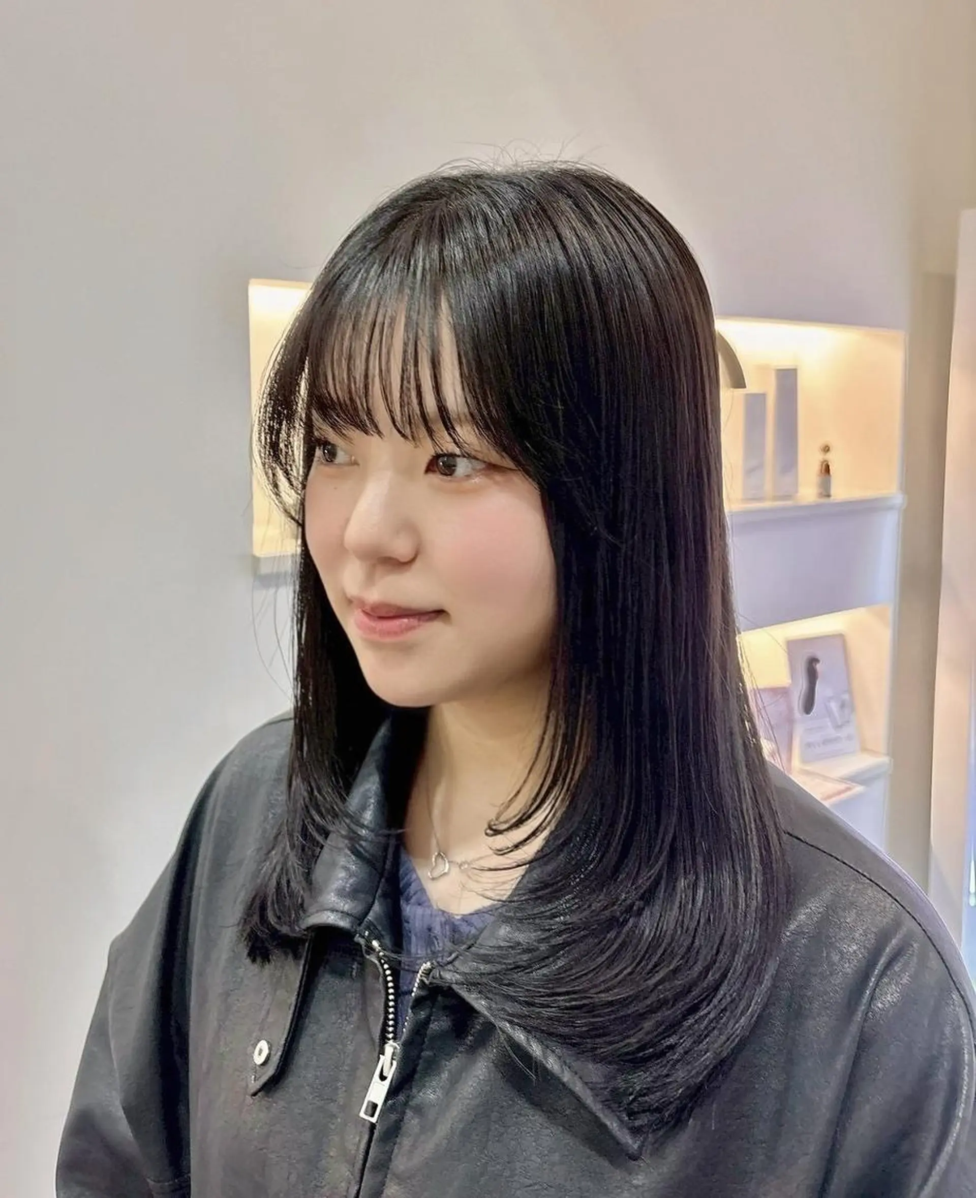 セミロング レイヤーカット カット トリートメント EDAME熊谷☘️ クラカミ　レンのヘアスタイル