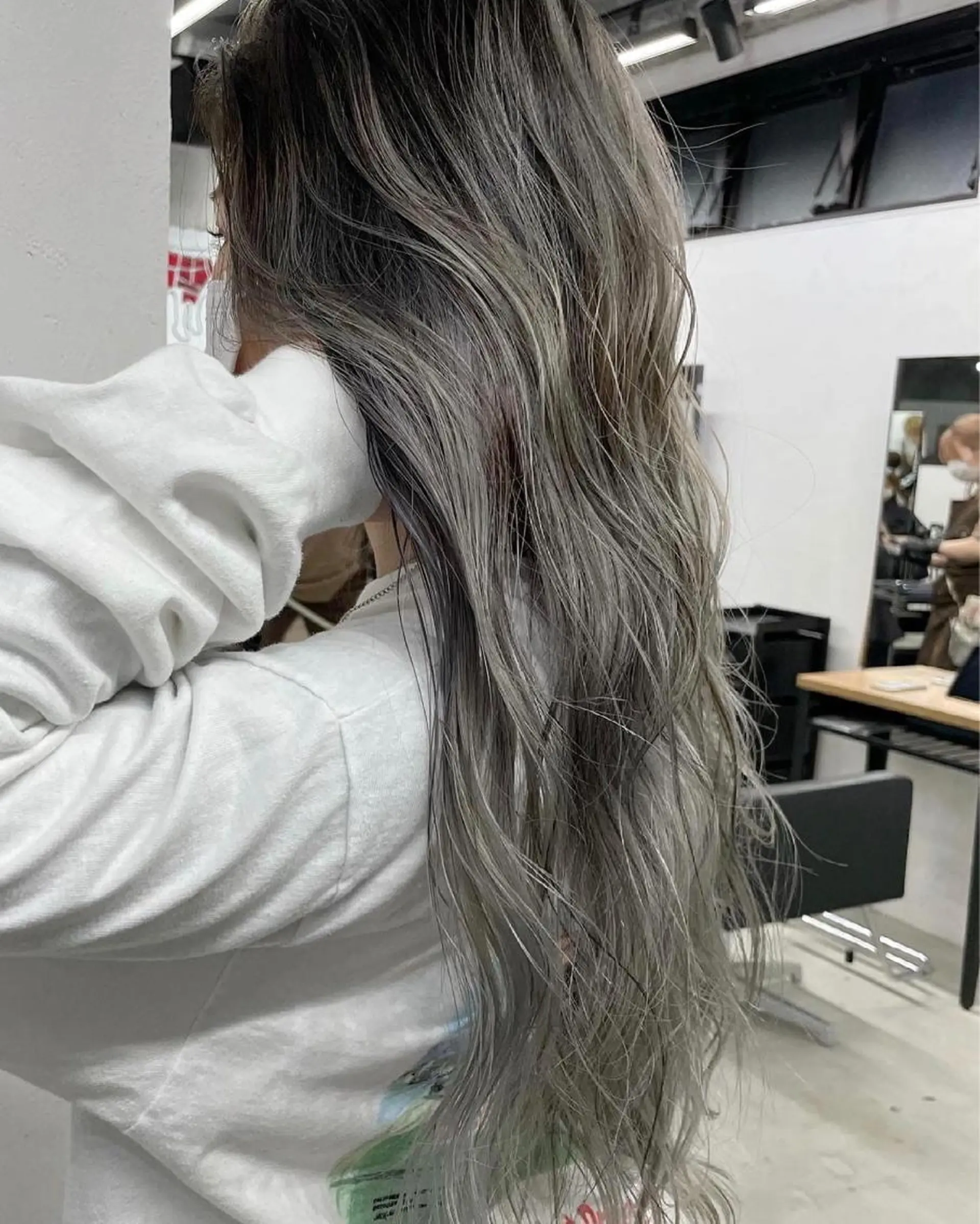 カラー 北間 寛哉のヘアスタイル