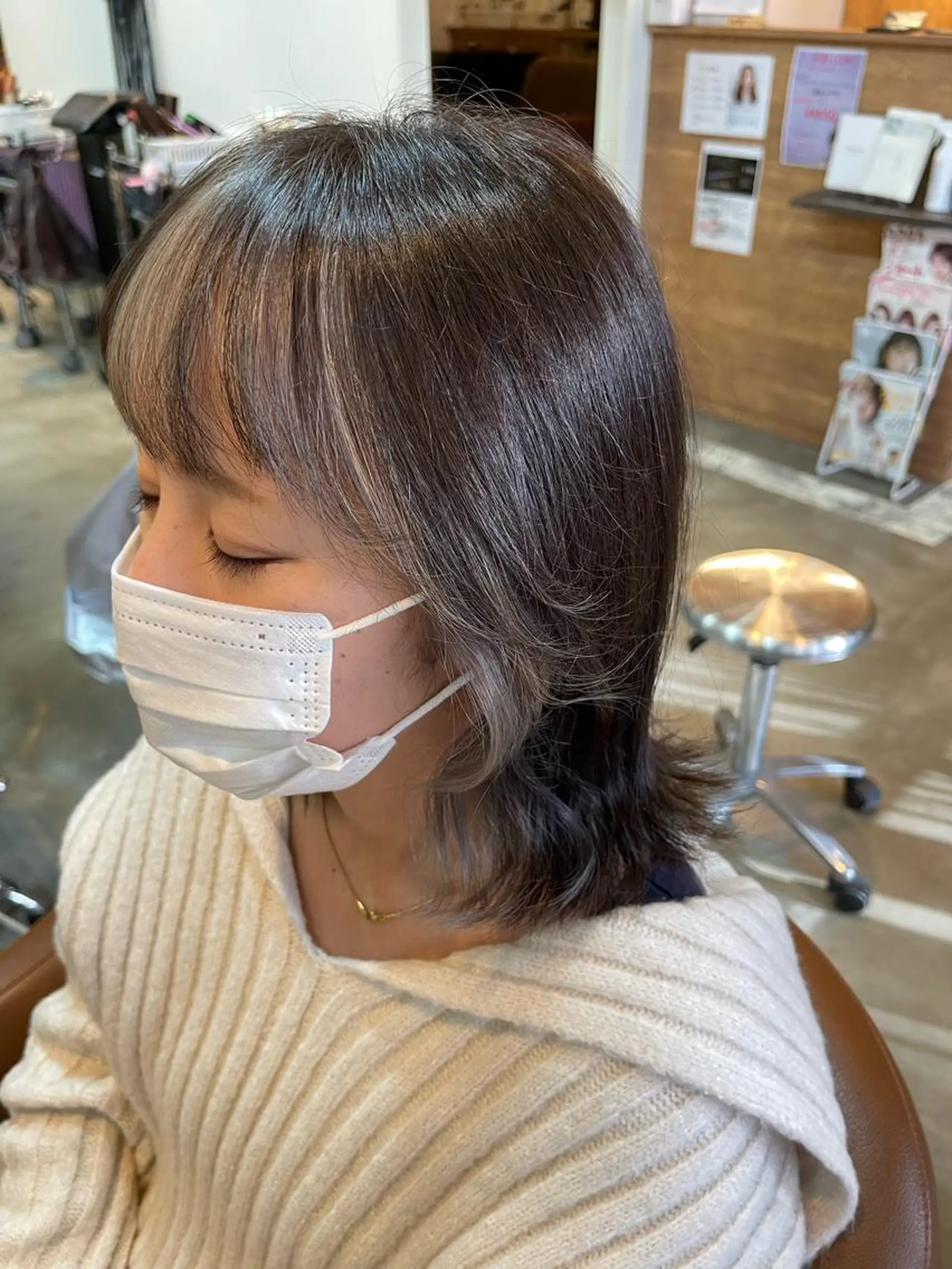 ミディアム nowhere ノーウェアのヘアスタイル