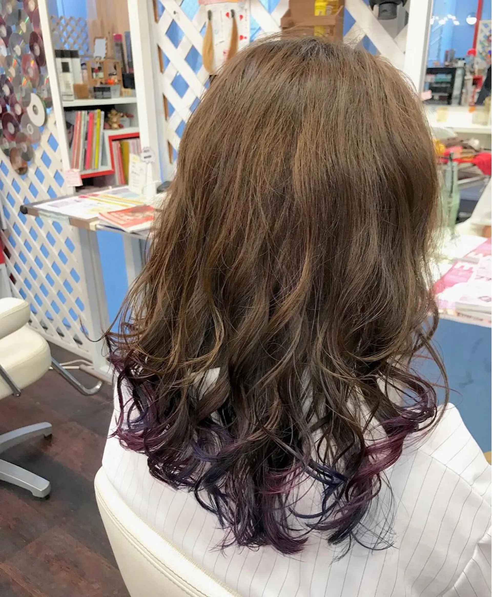 ミディアム カラー 岩谷/ブリーチ 🪽透明感カラーのヘアスタイル