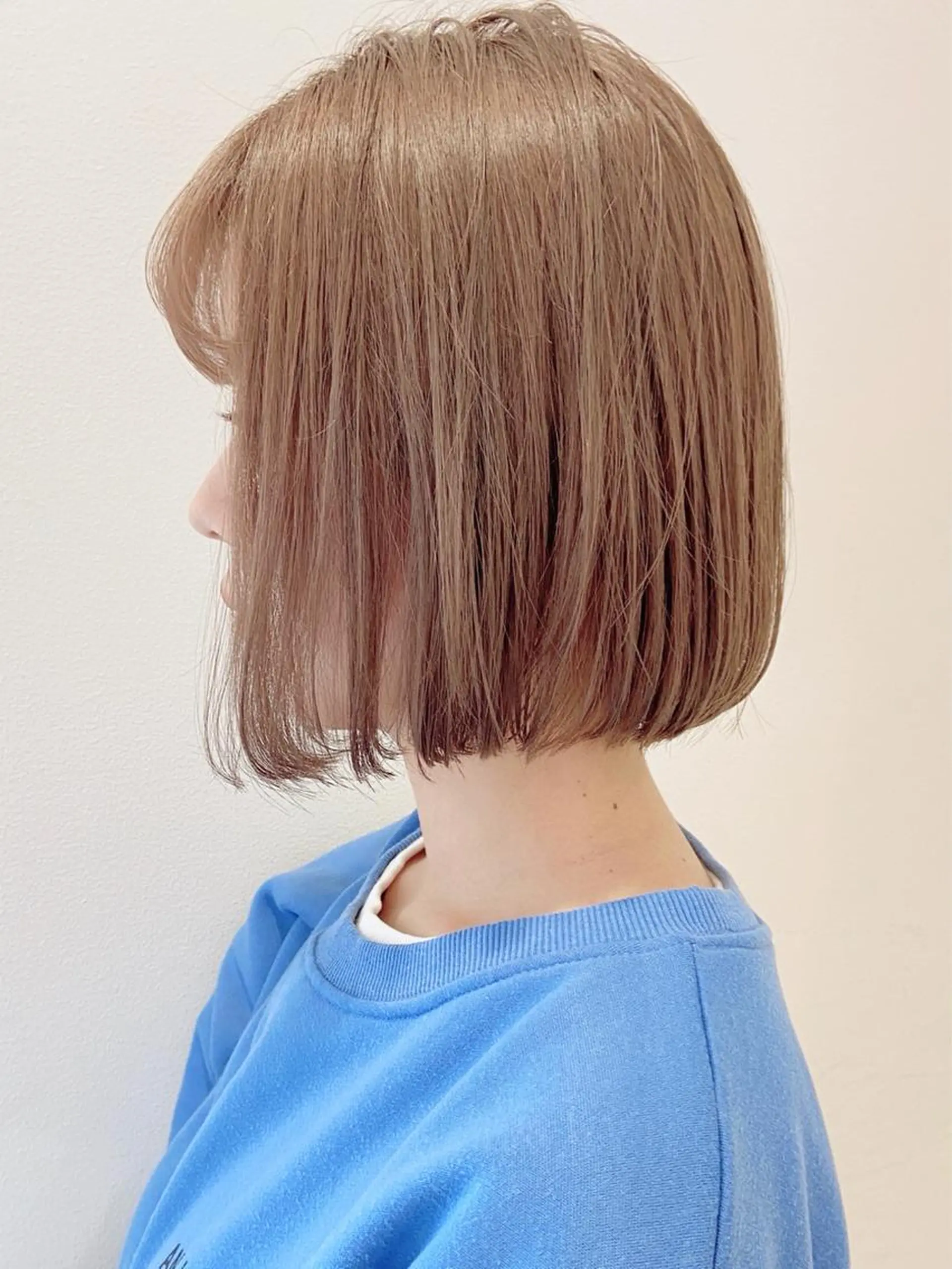 セミロング カラー ヘアアレンジ 切りっぱなしボブ ベージュカラー ミルクティーベージュ ボブ 天神レイヤーカット No.1💖マユカのヘアスタイル