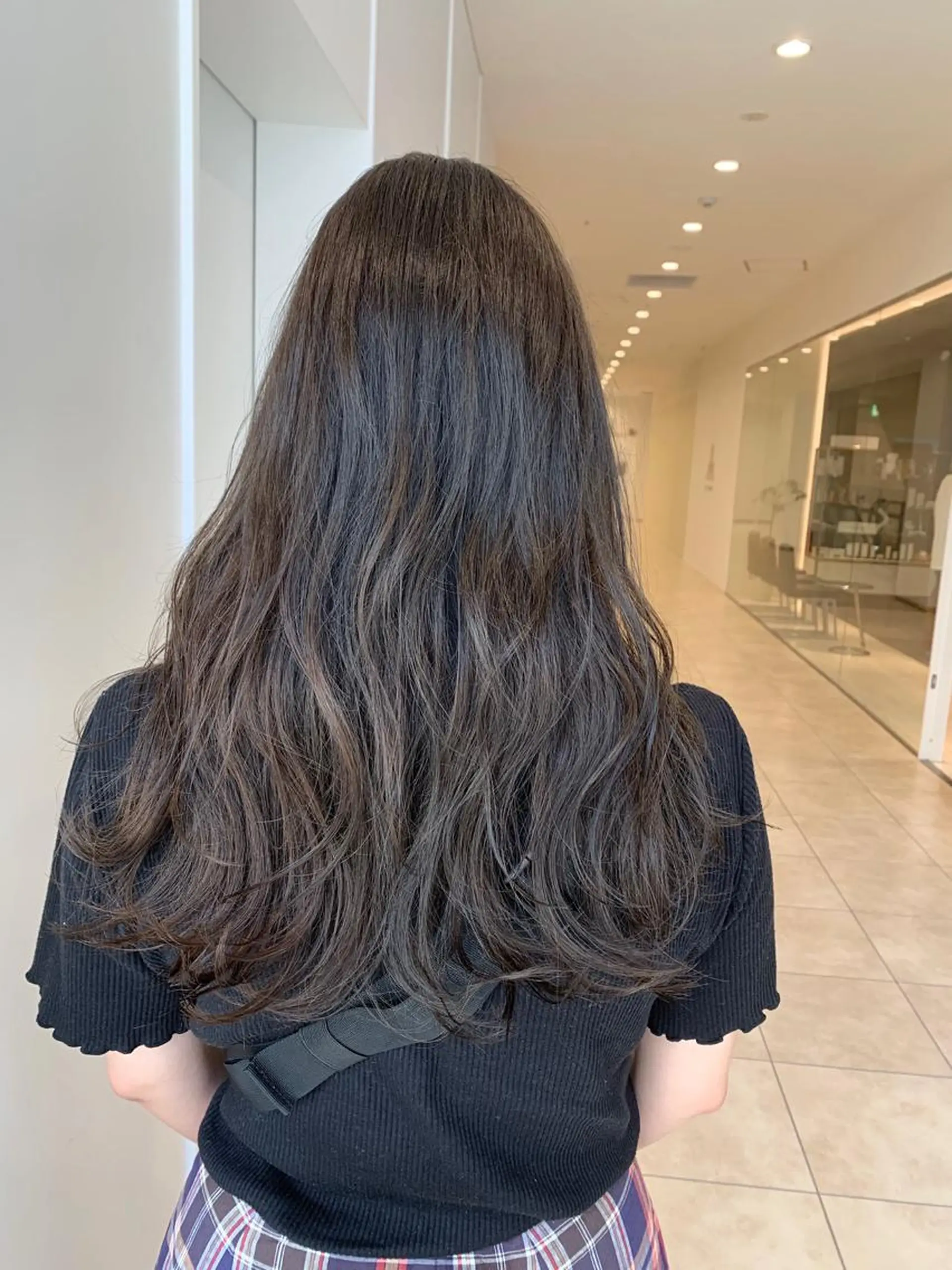 セミロング レイヤーカット カット講師 久保匠のヘアスタイル