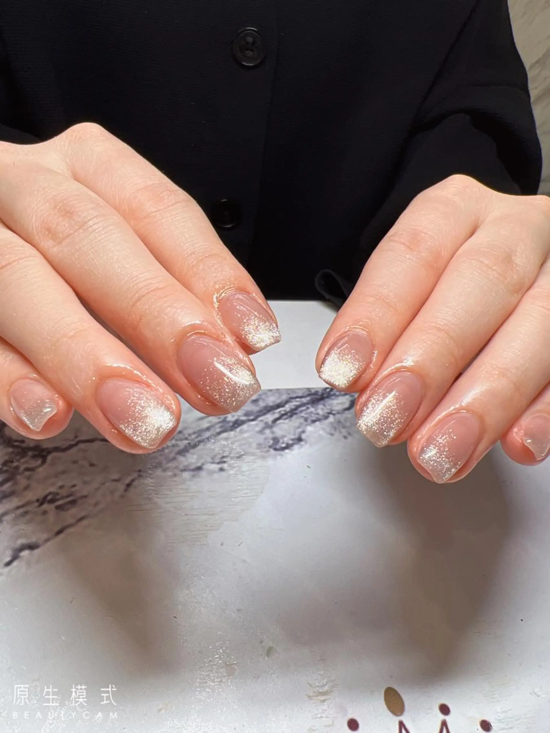 ネイル ガレンドウ 白澤 愛子のネイルデザイン