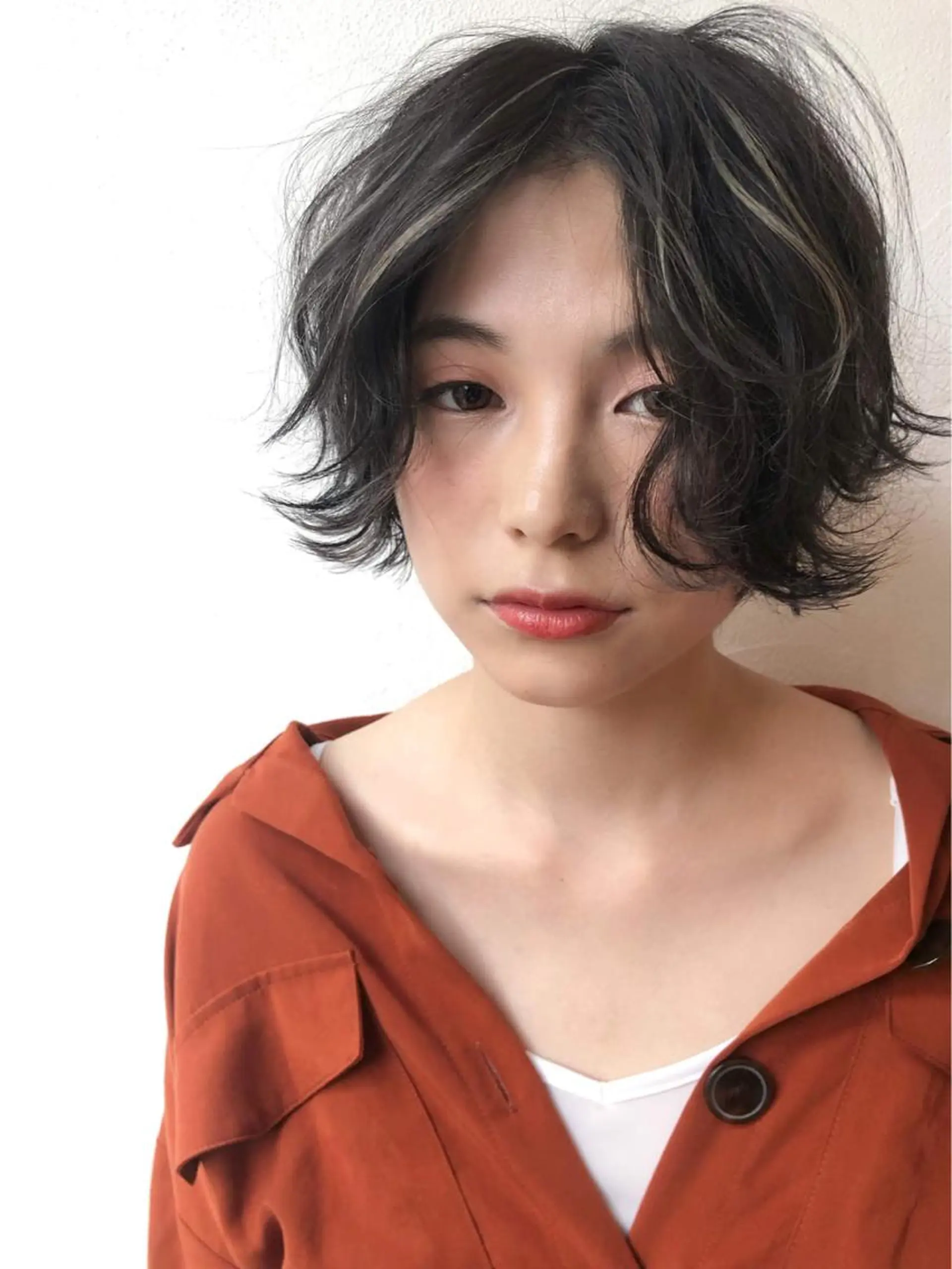 ショート カラー ハイライトカラー ハイライト ショートヘア メンズカット特化柏駅 徒歩3分LOUのヘアスタイル