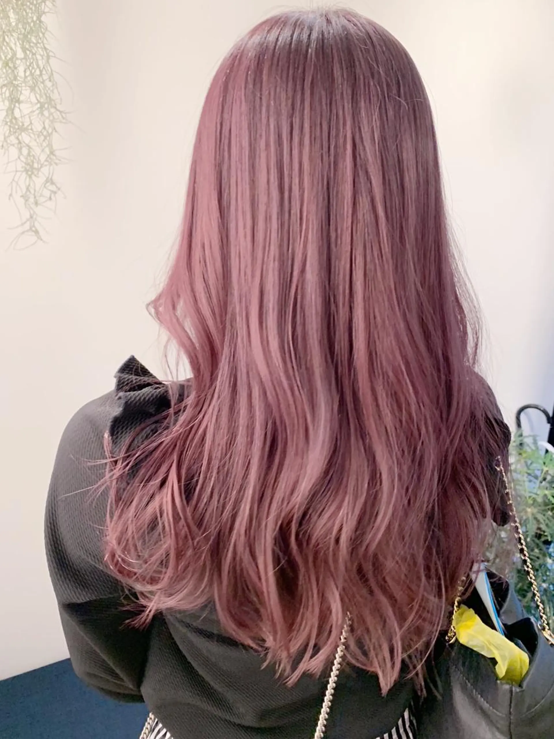 ロング カラー ピンクカラー 【完全マンツー 恵比寿】佐藤 翔のヘアスタイル