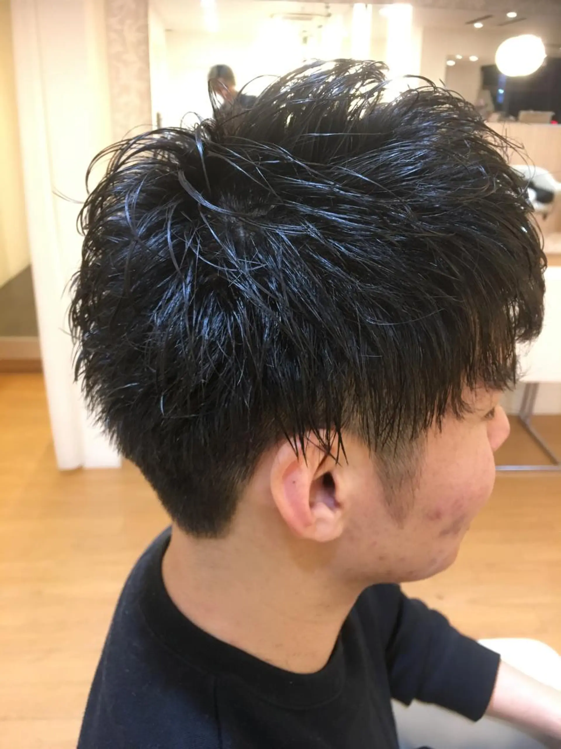 ショート パーマ メンズ メンズカット 三村洸斗のヘアスタイル