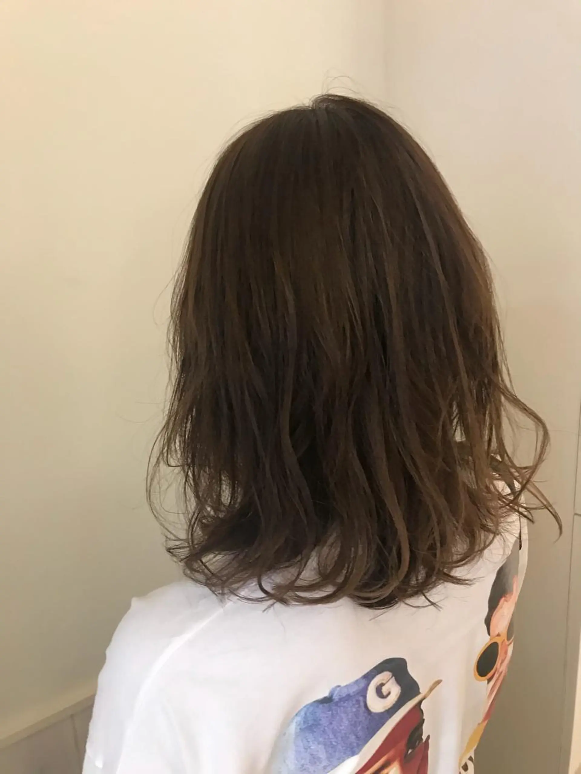 ミディアム カラー パーマ ベージュカラー フォギーベージュ 清水　ちひろ ✄トップスタイリストのヘアスタイル