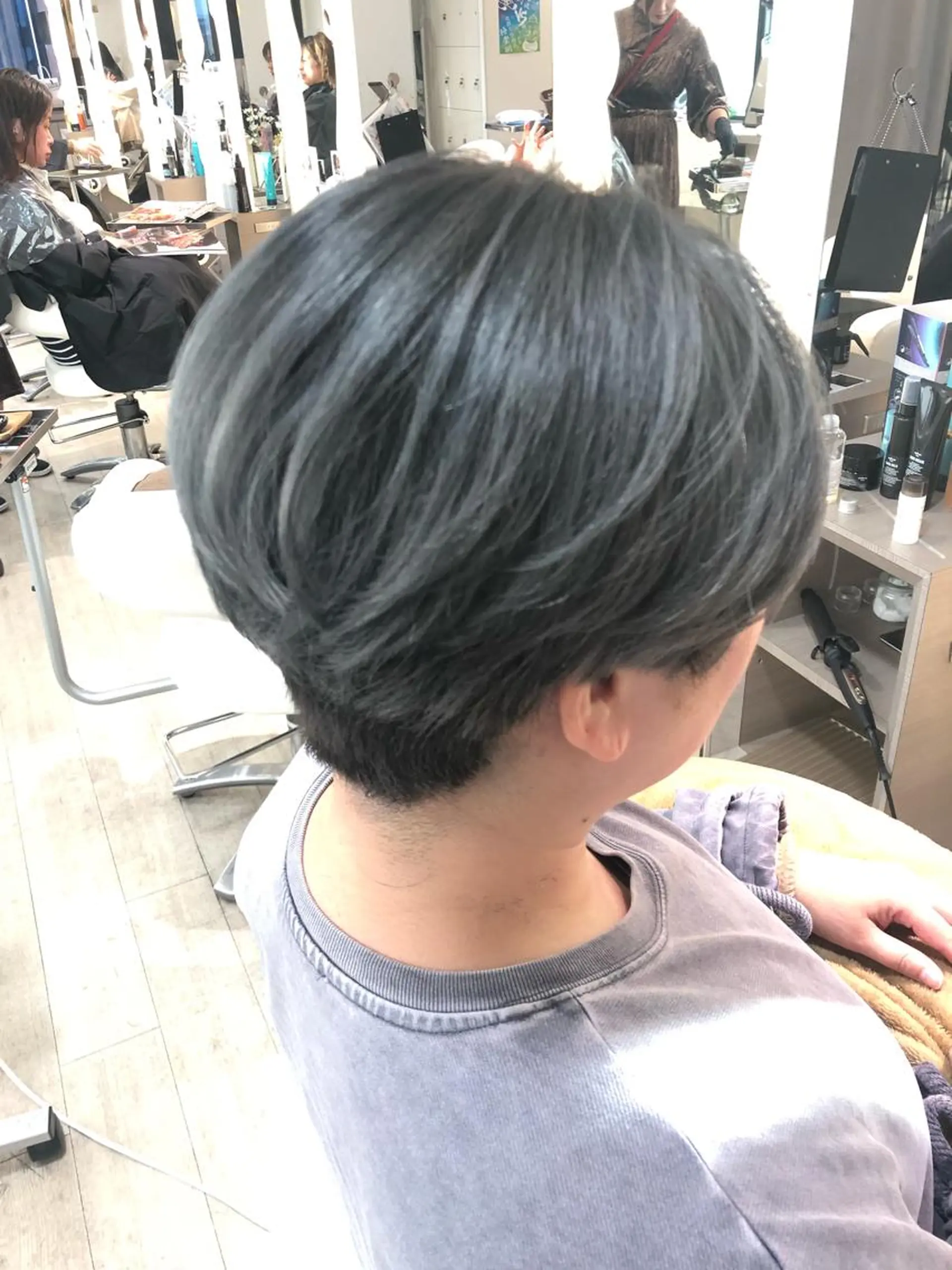 ショート ブリーチ/髪質改善 NYNY大久保のヘアスタイル