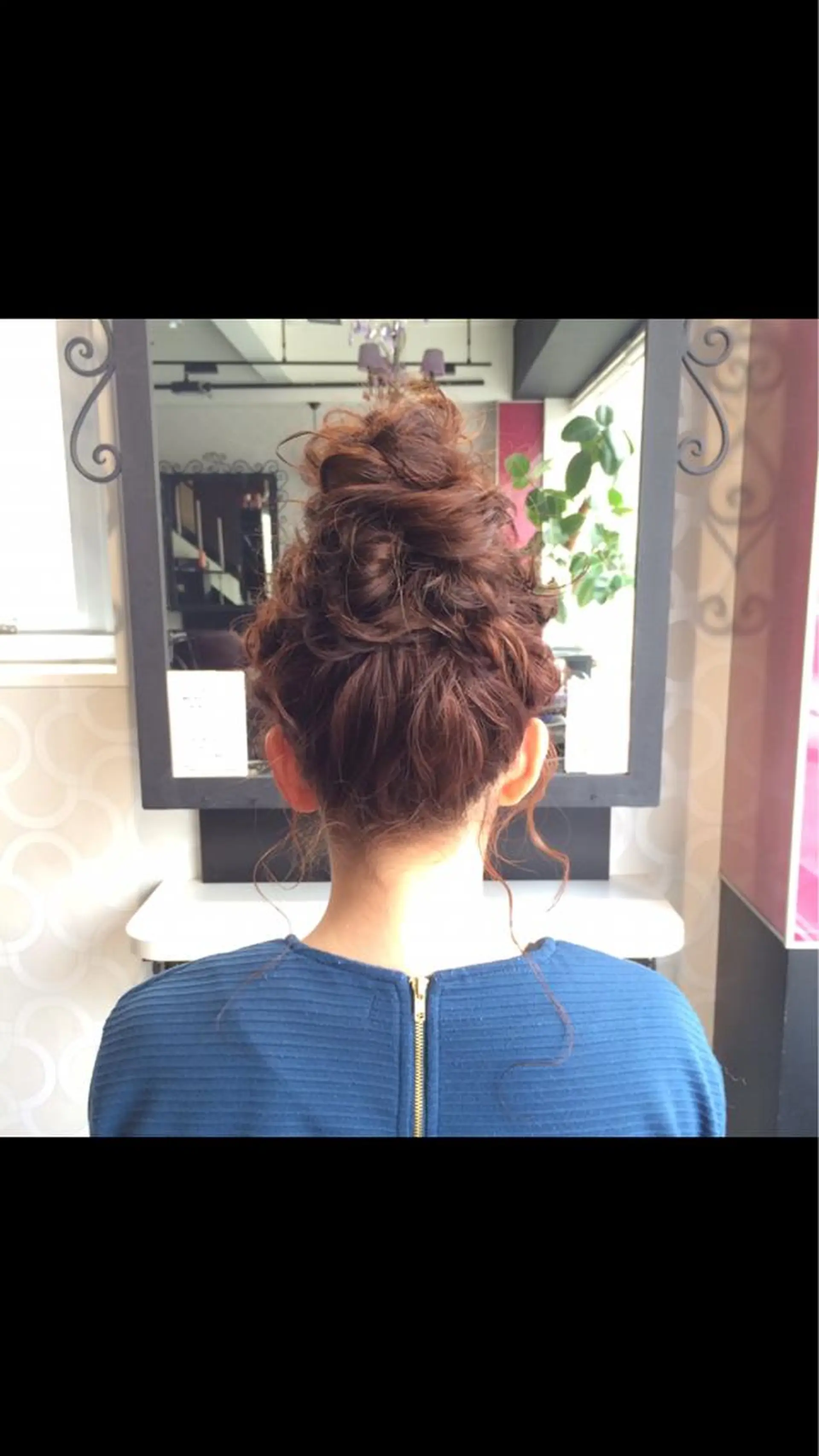 ヘアアレンジ お団子ヘア FUKO Hip's eyesのマツエク・マツパデザイン
