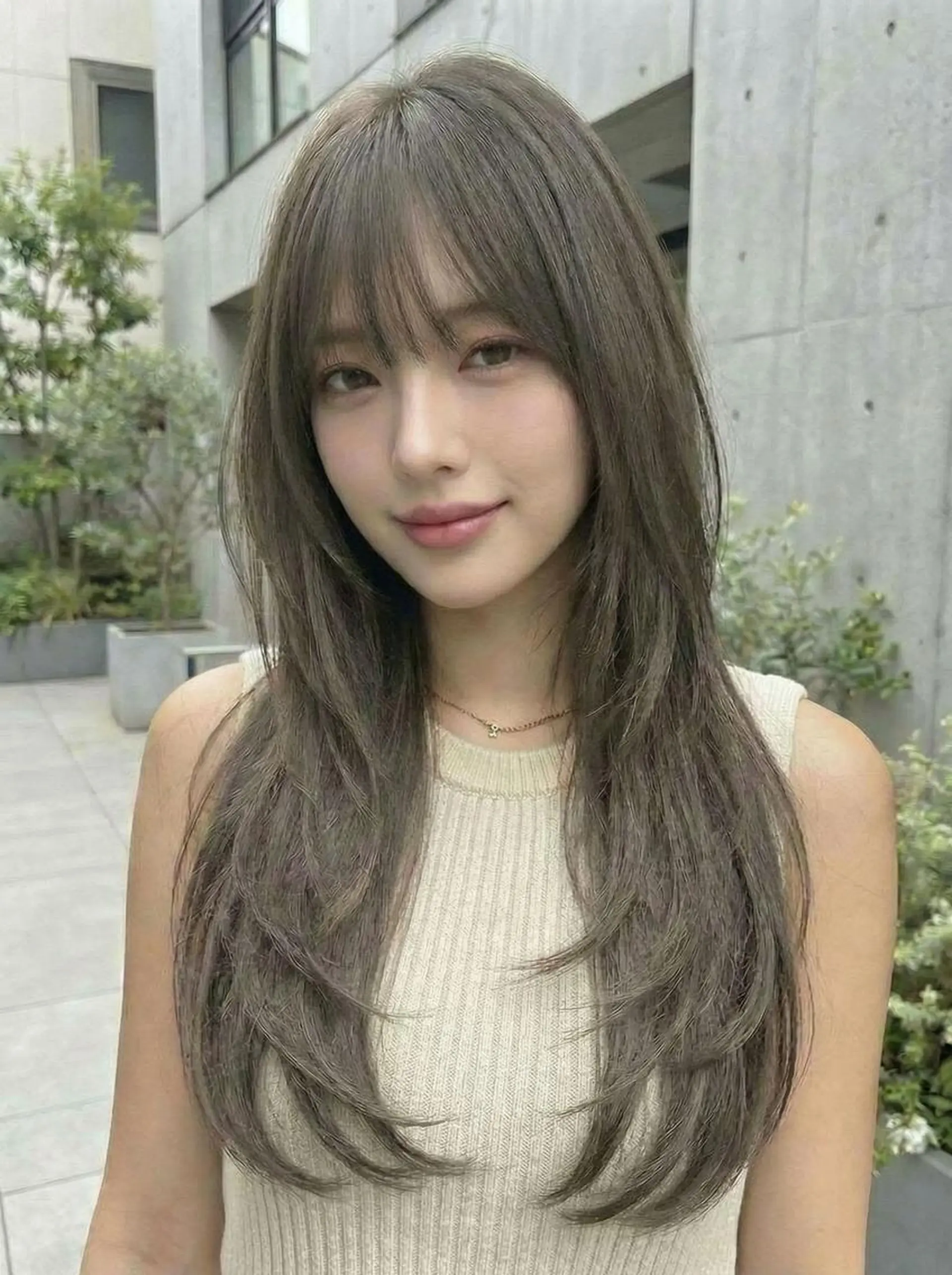 ロング ✨ブリーチなし× 髪質改善⚡新宿駅近のヘアスタイル