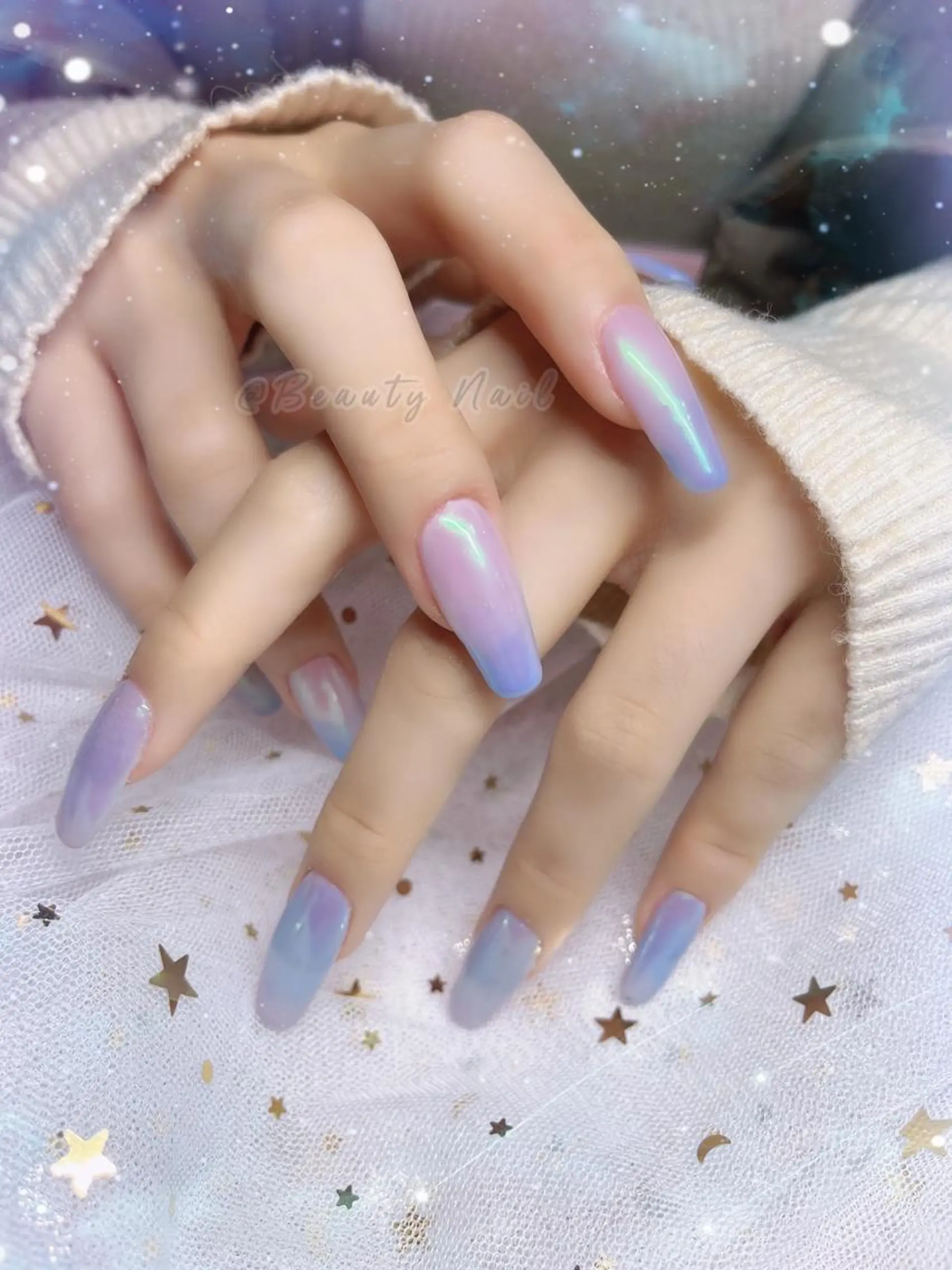 ネイル ミラーネイル シンプルネイル Moonstone Salon所属・Moonstone Salonのネイルデザイン