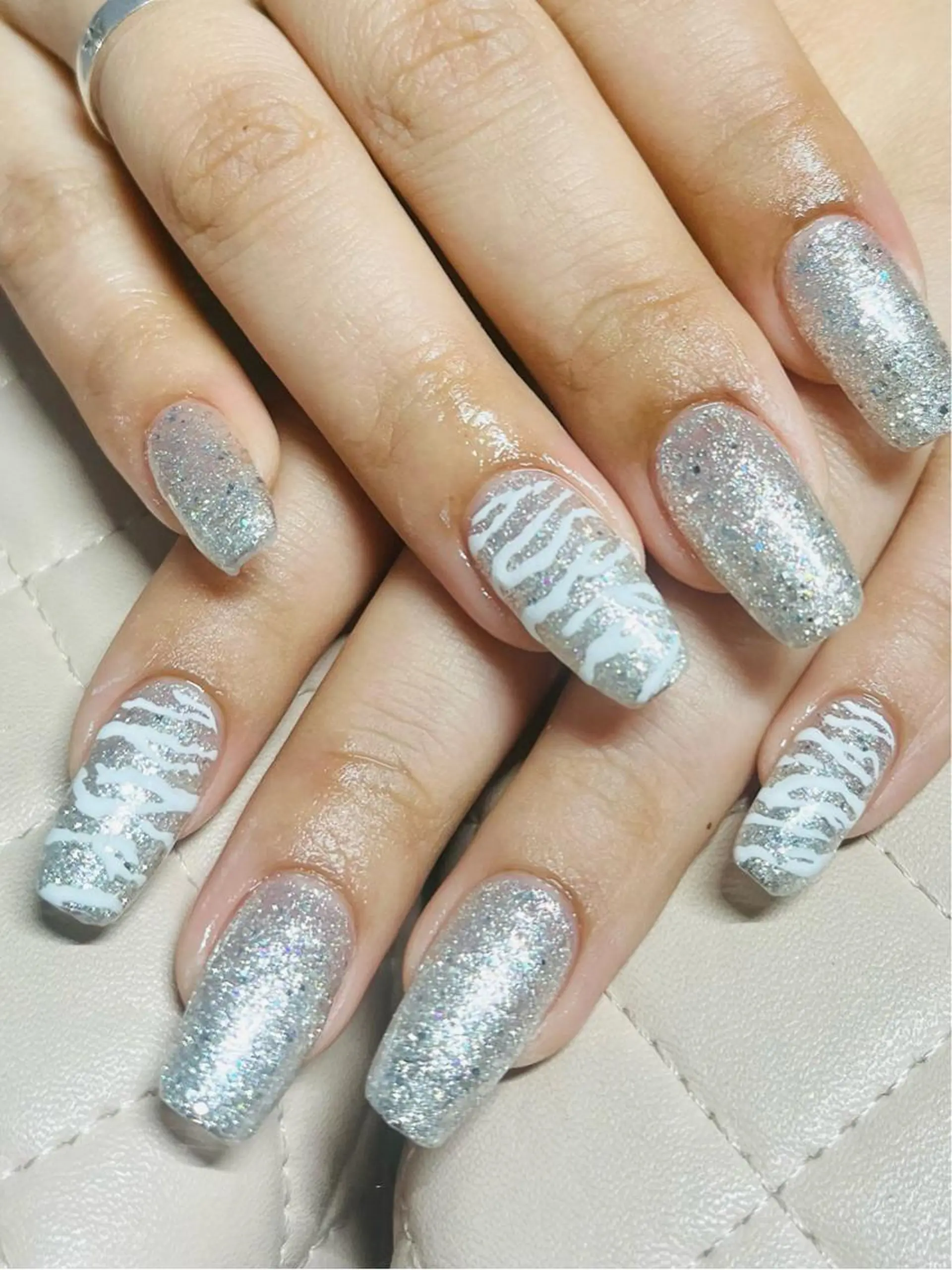 ネイル アートネイル ハンドネイル goldgleams ちなのネイルデザイン