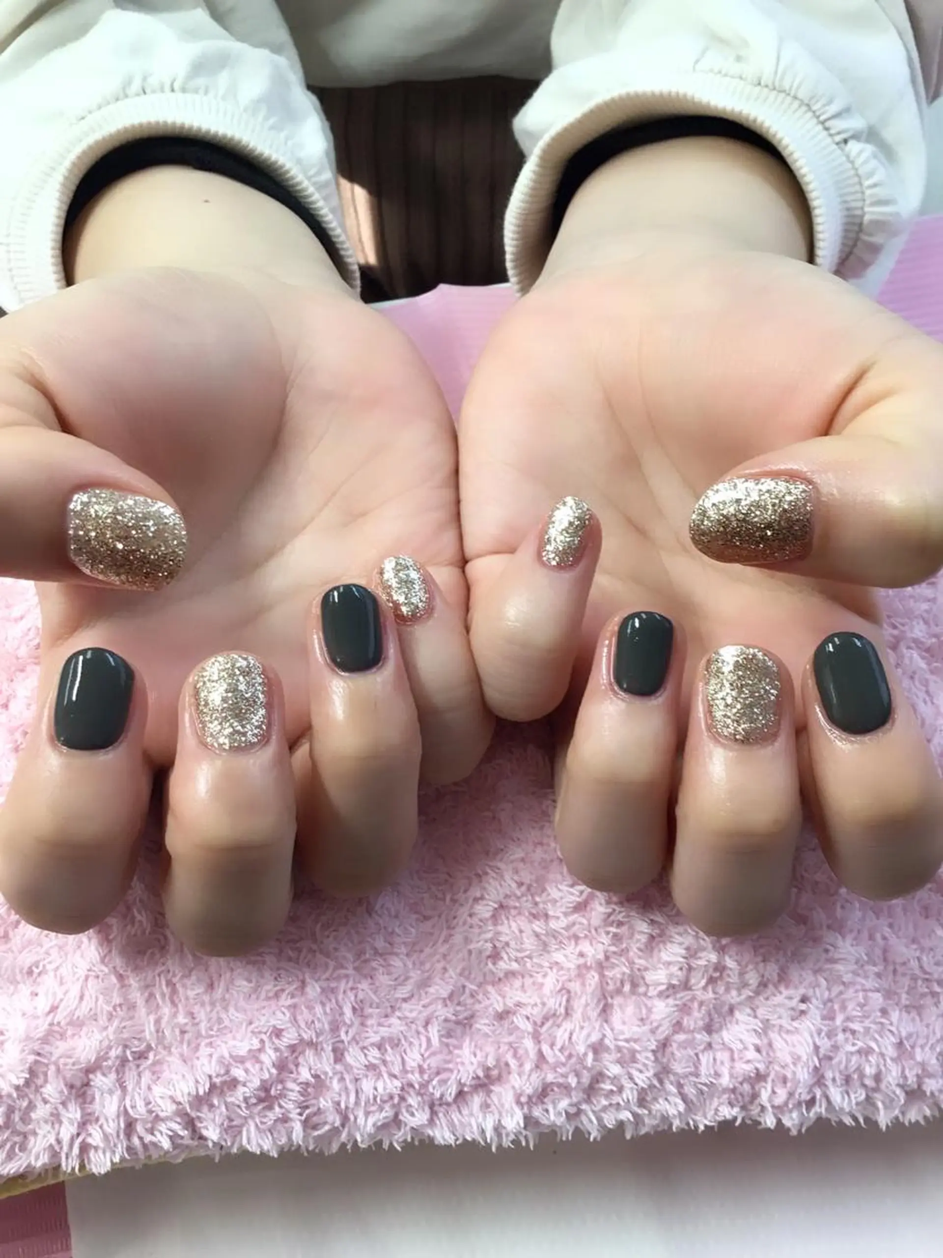 ネイル e.nail所属・和賀井 恵理のネイルデザイン