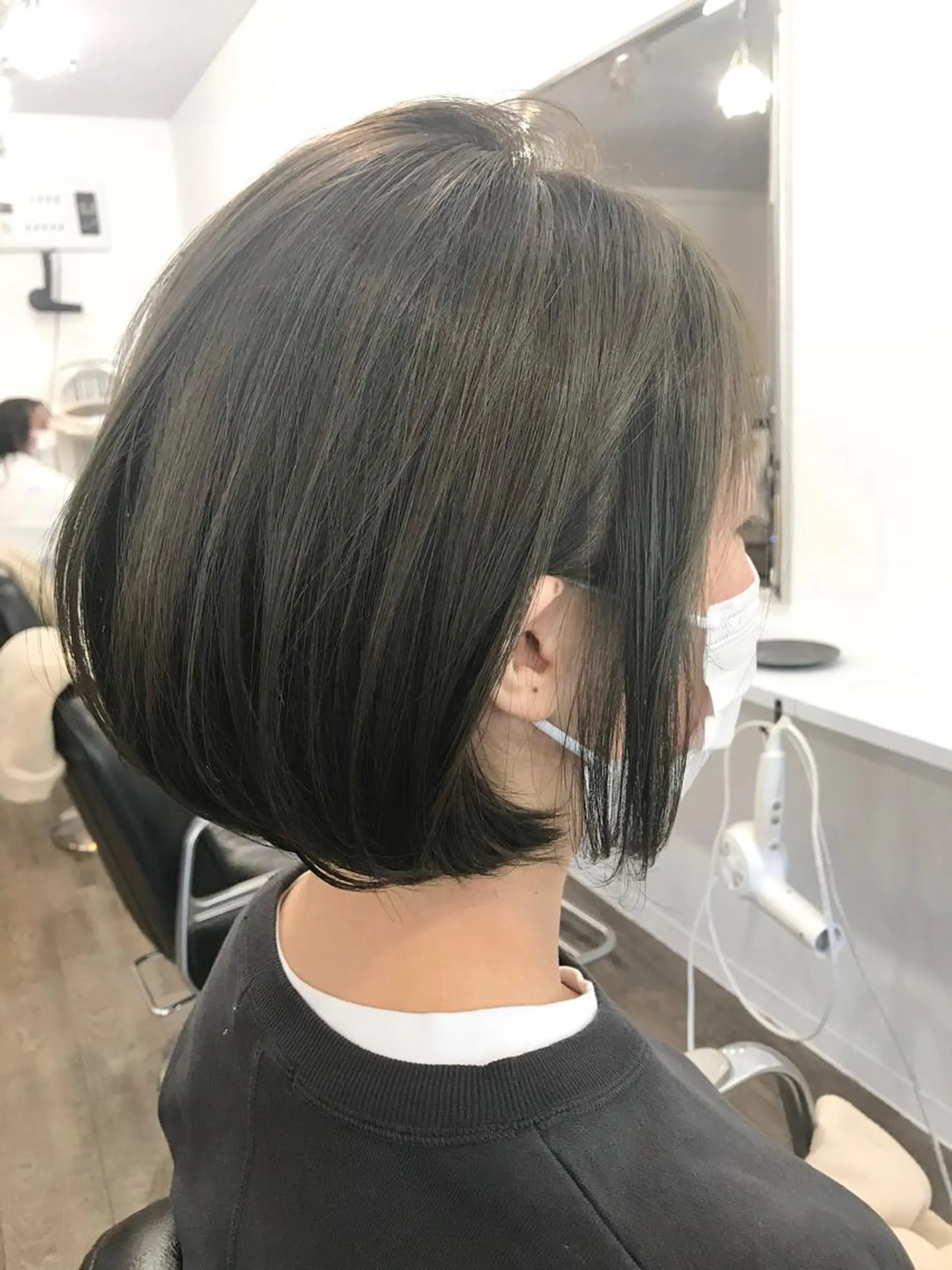 ミディアム ボブ カット トリートメント 宮本 祥生のヘアスタイル
