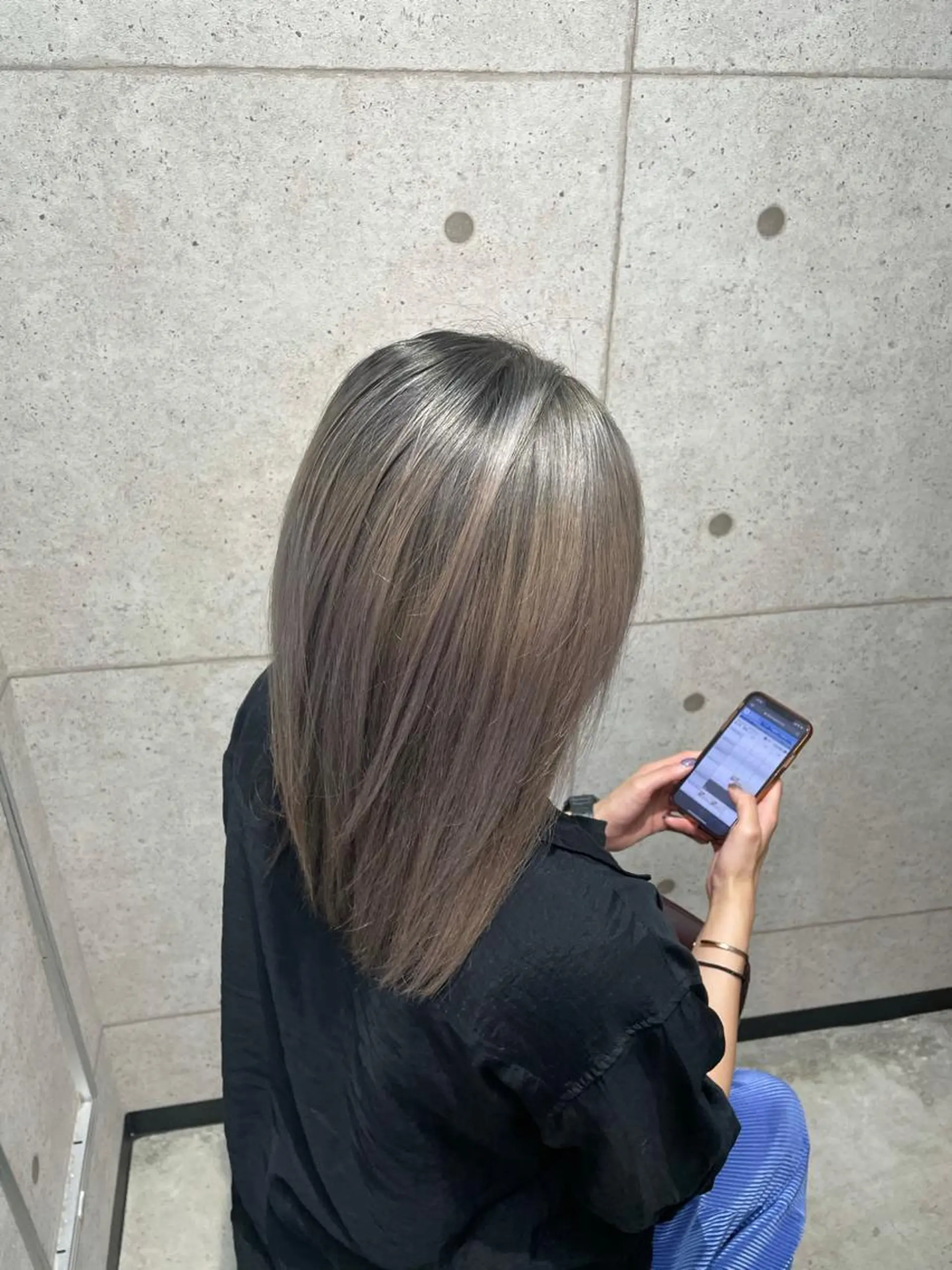 セミロング カラー 藤田 清志のヘアスタイル